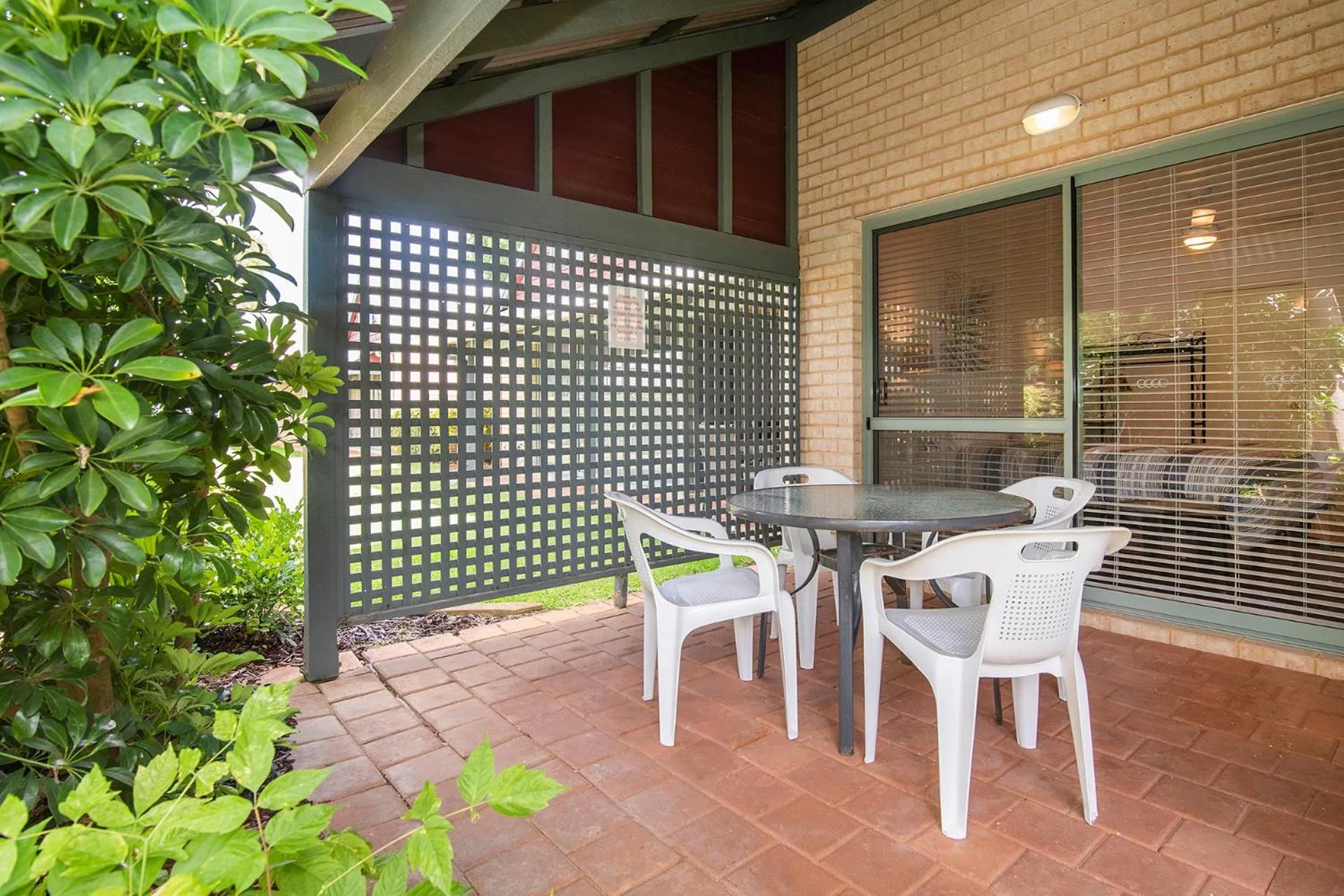 Bayshore Beachside Resort