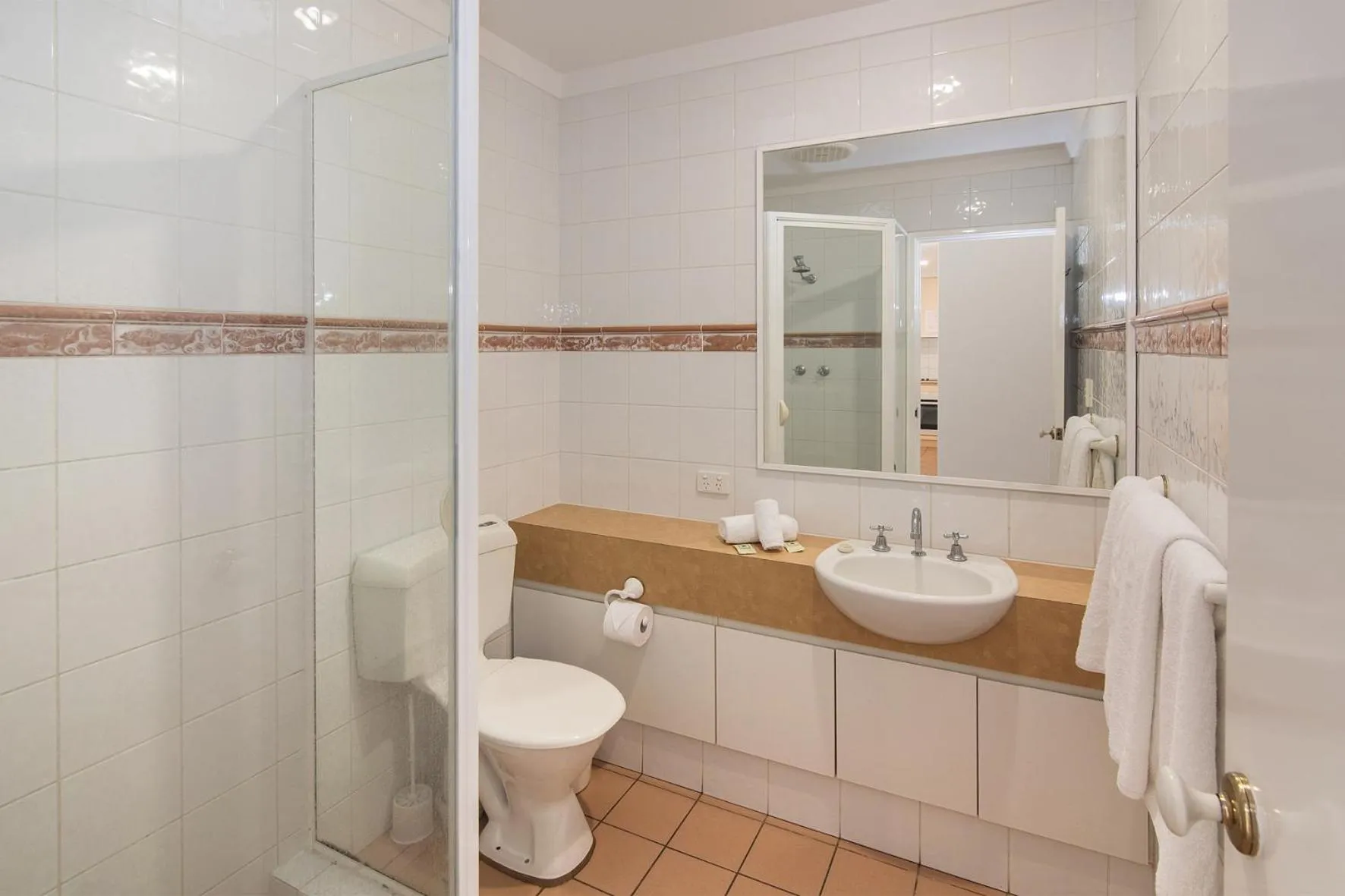 Bayshore Beachside Resort