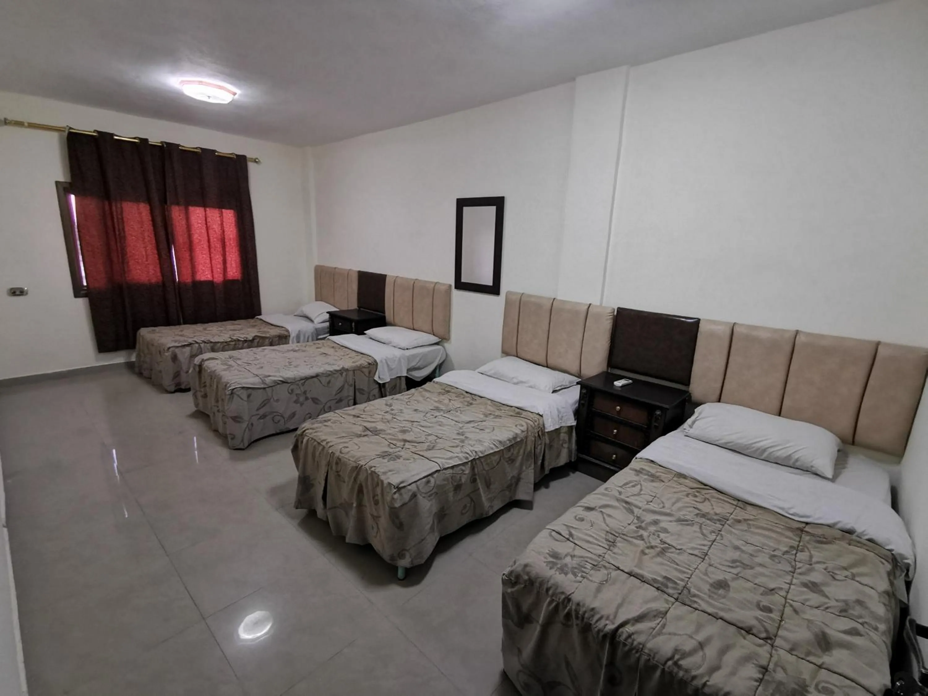 Family, Bed in Petra Gate Hotel