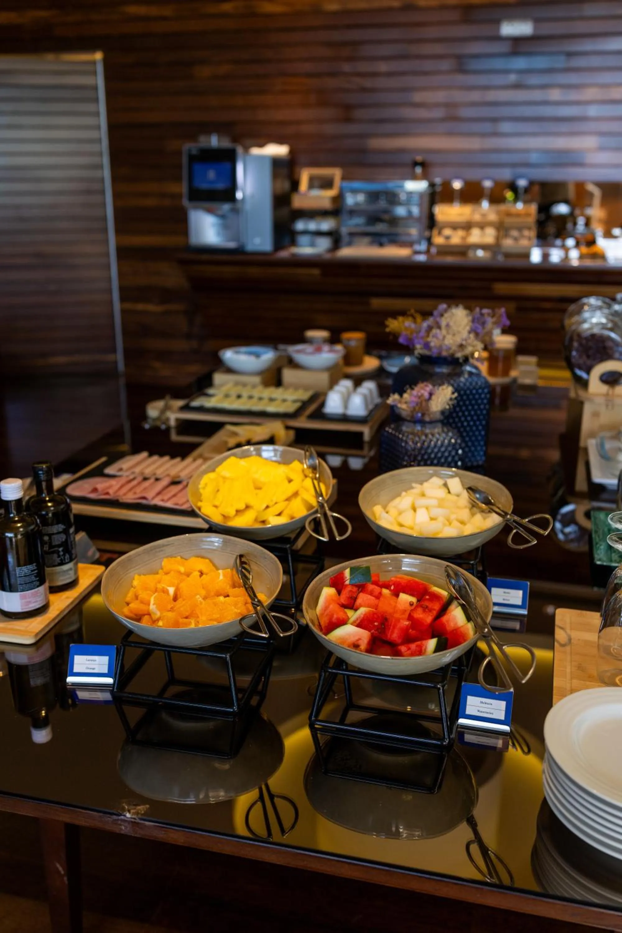 Breakfast in 4615 Hotel