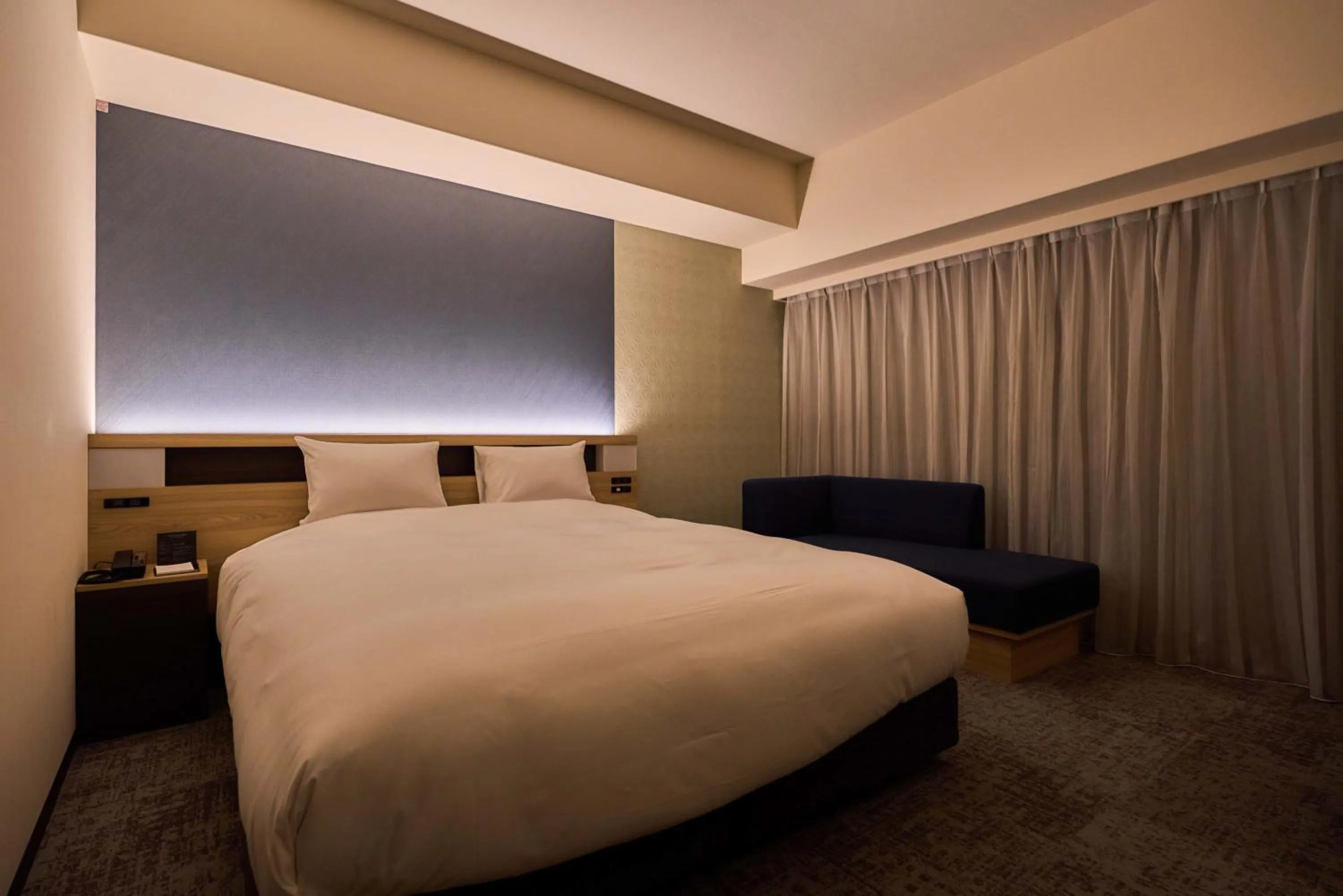 Bedroom, Bed in Hotel Kanazawa