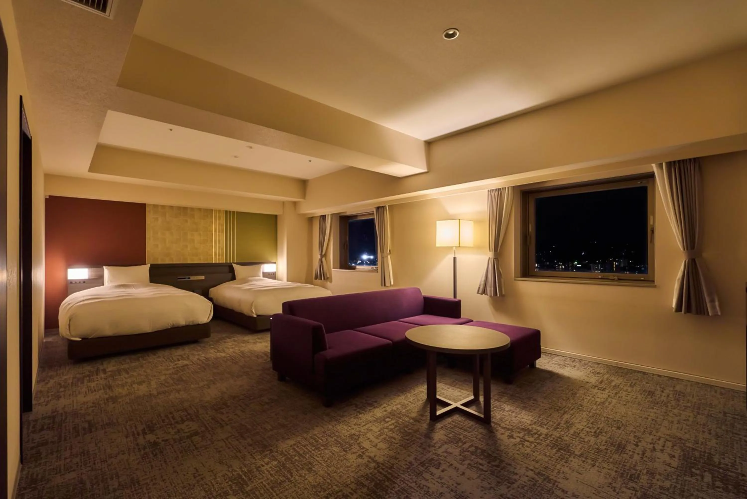 Bedroom, Bed in Hotel Kanazawa