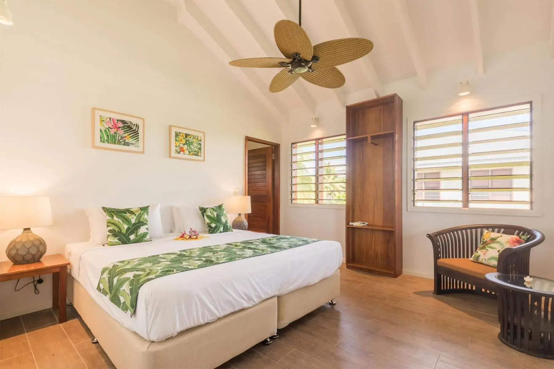 Family bungalow with Sea View in White Grass Ocean Resort & Spa Family bungalow with Sea View in White Grass Ocean Resort & Spa