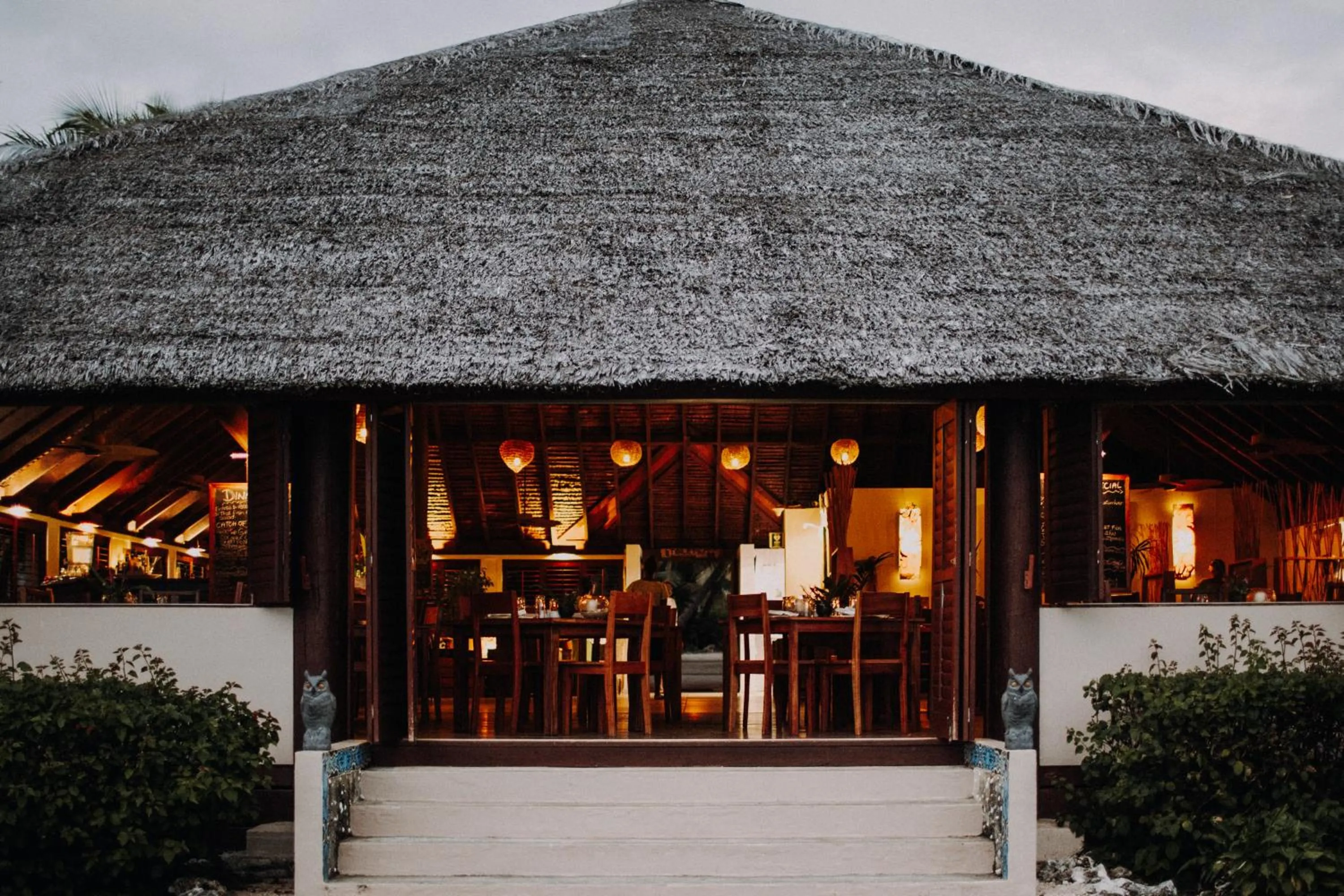 Restaurant/places to eat in White Grass Ocean Resort & Spa