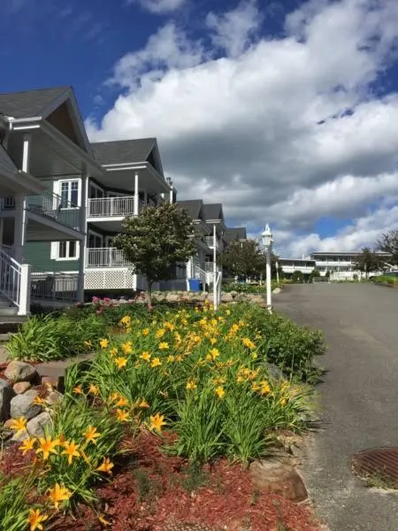 Neighbourhood in Condo Lac Archambault 295