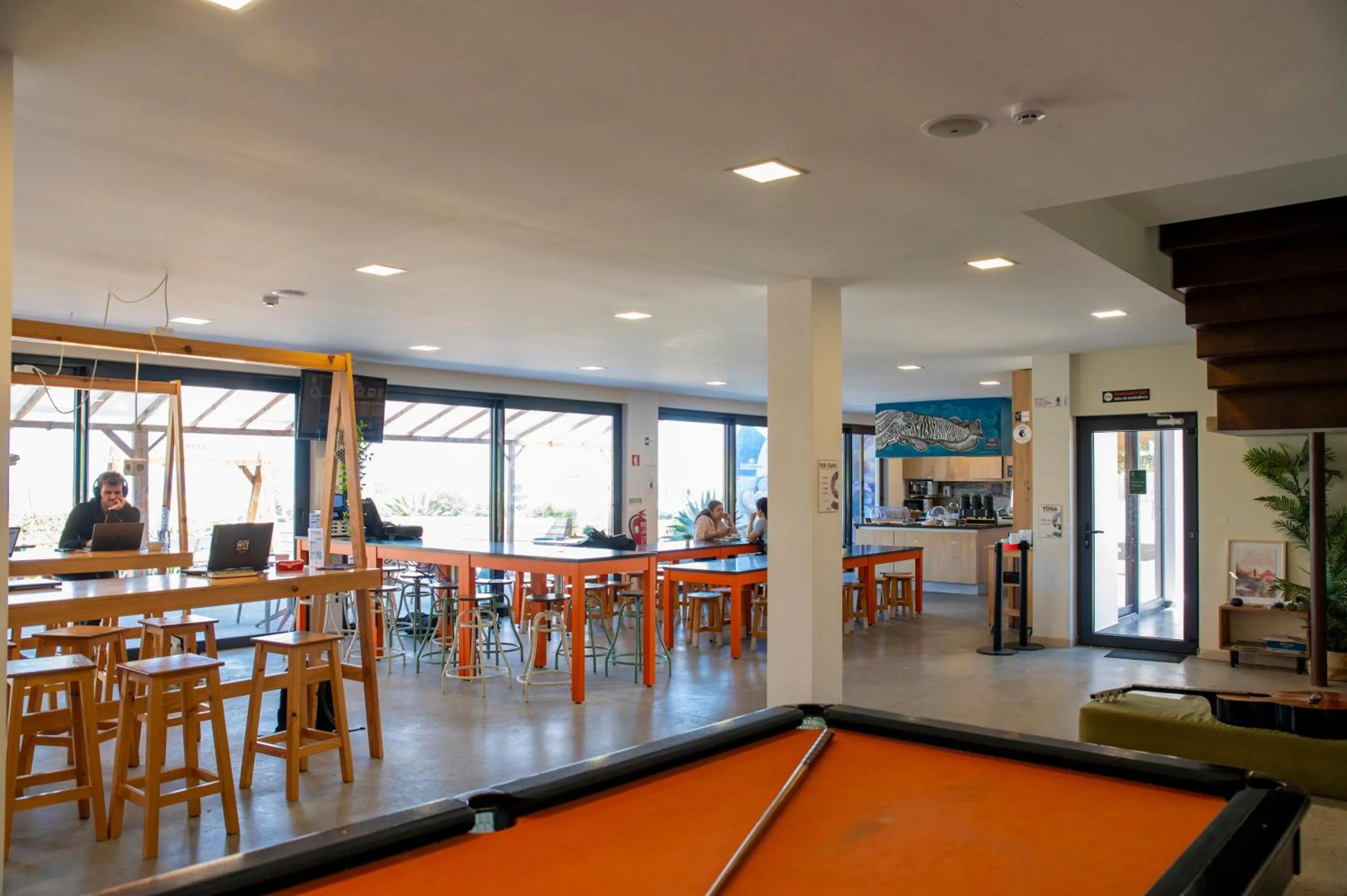 Lounge or bar in WOT Ericeira Surf Social