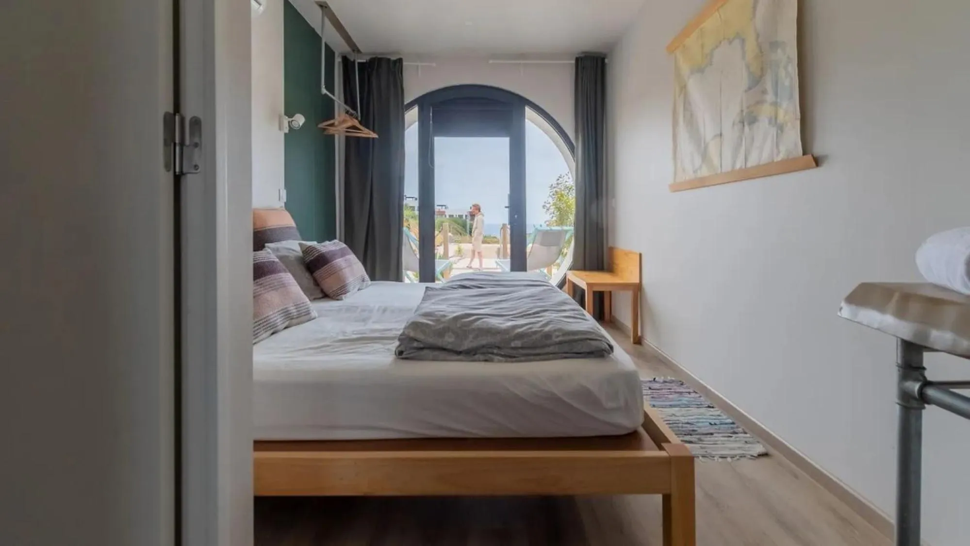 Bedroom, Bed in WOT Ericeira Surf Social