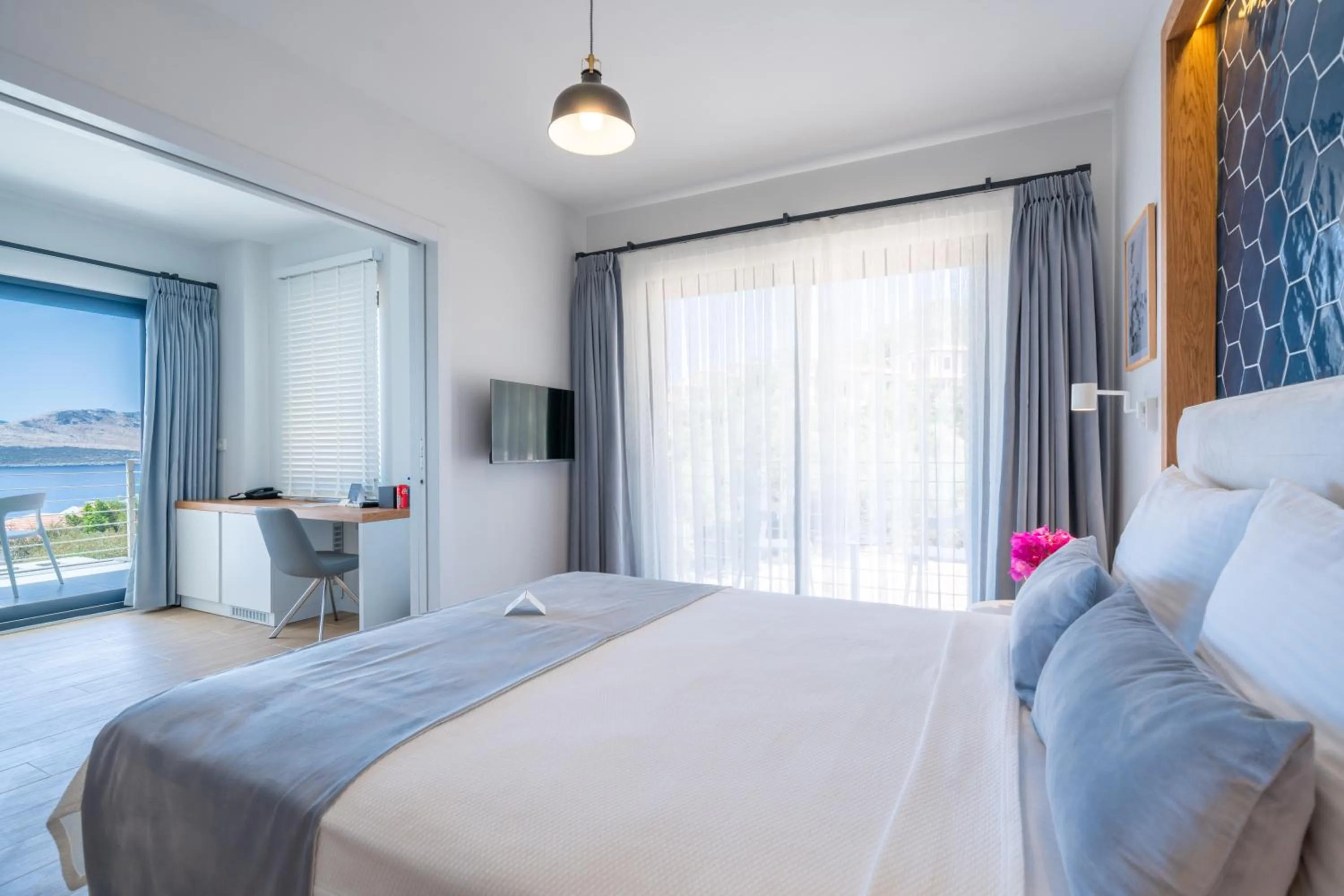 Photo of the whole room, Bed in Olea Nova Hotel