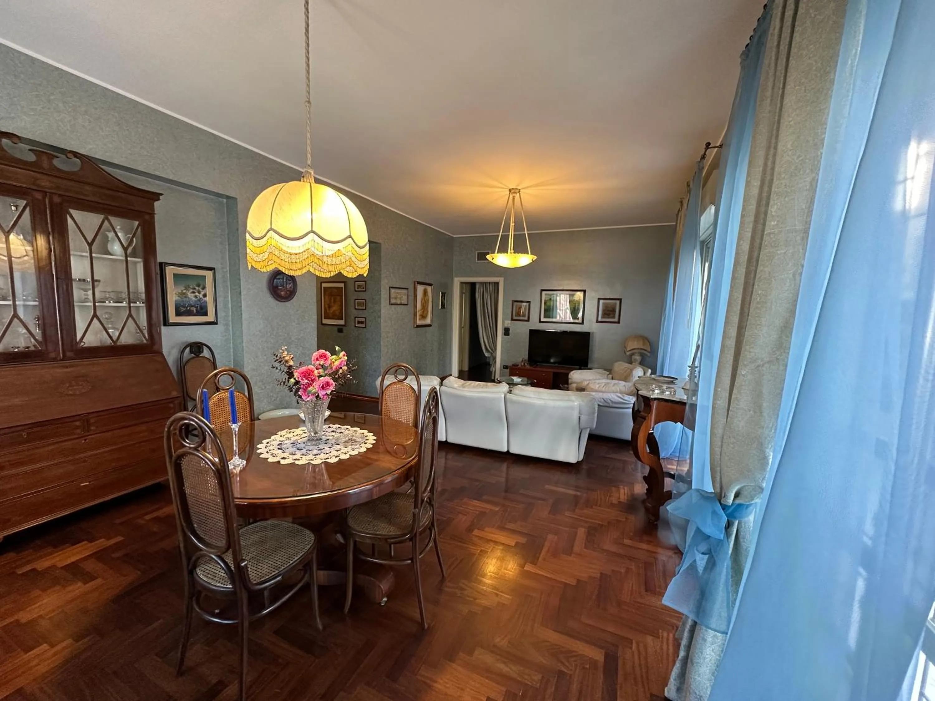 Mamma Mary Apartment