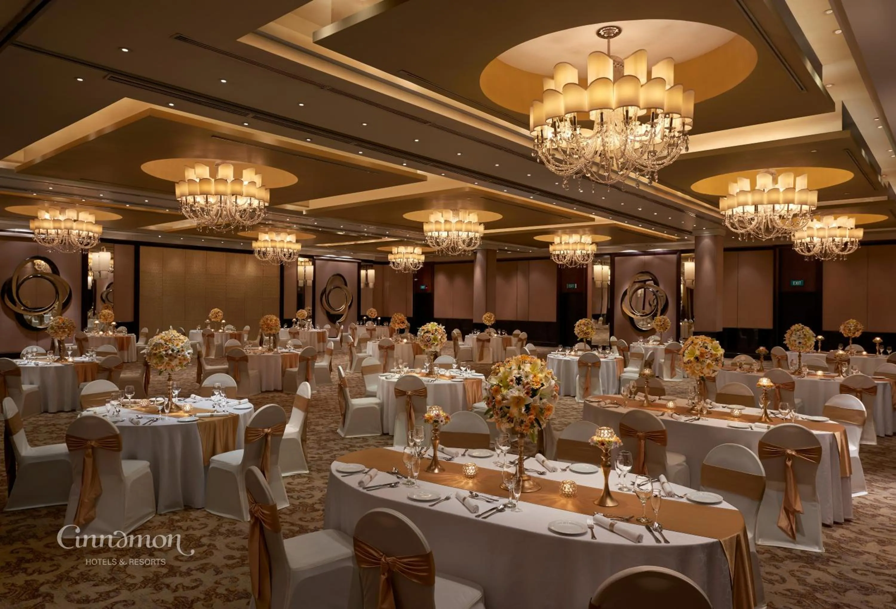Banquet/Function facilities in Cinnamon Lakeside