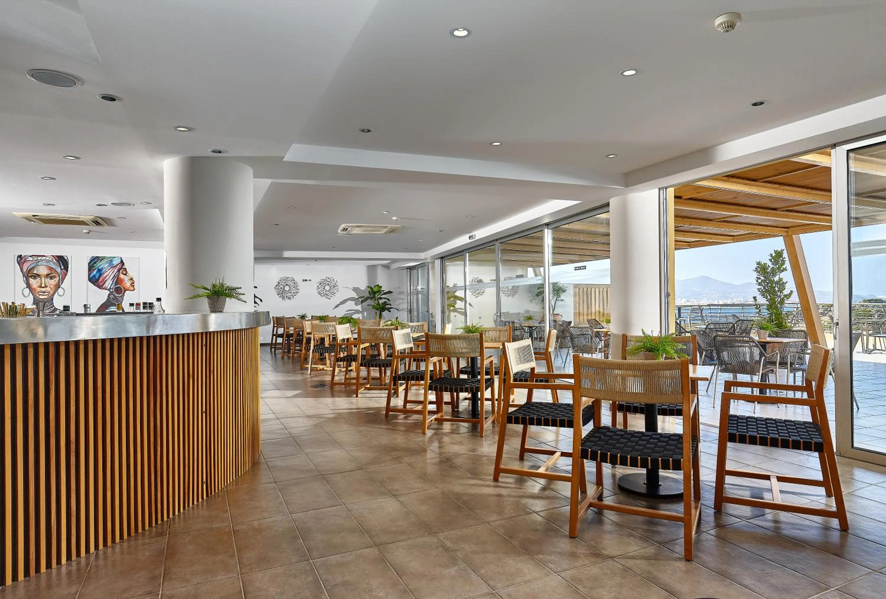 Lounge or bar in Blue Marine Resort and Spa Hotel