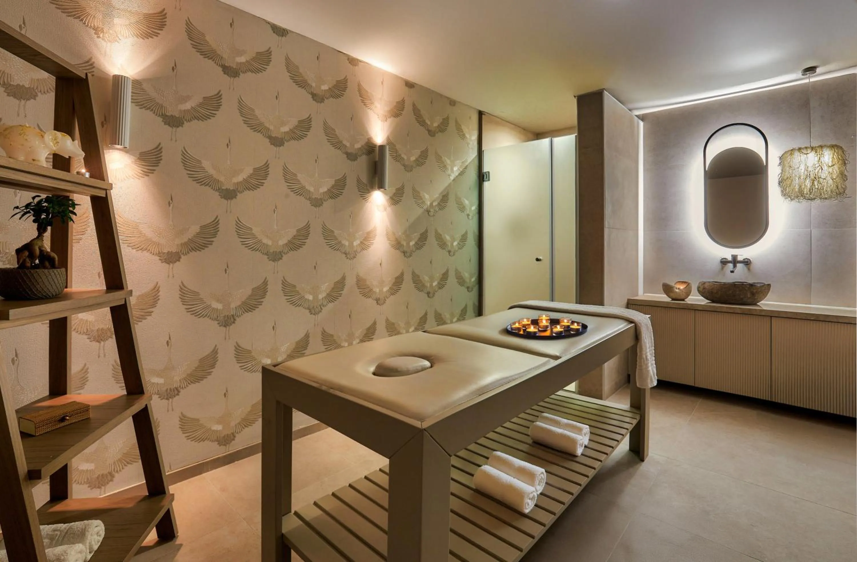 Spa and wellness centre/facilities, Bed in Blue Marine Resort and Spa Hotel