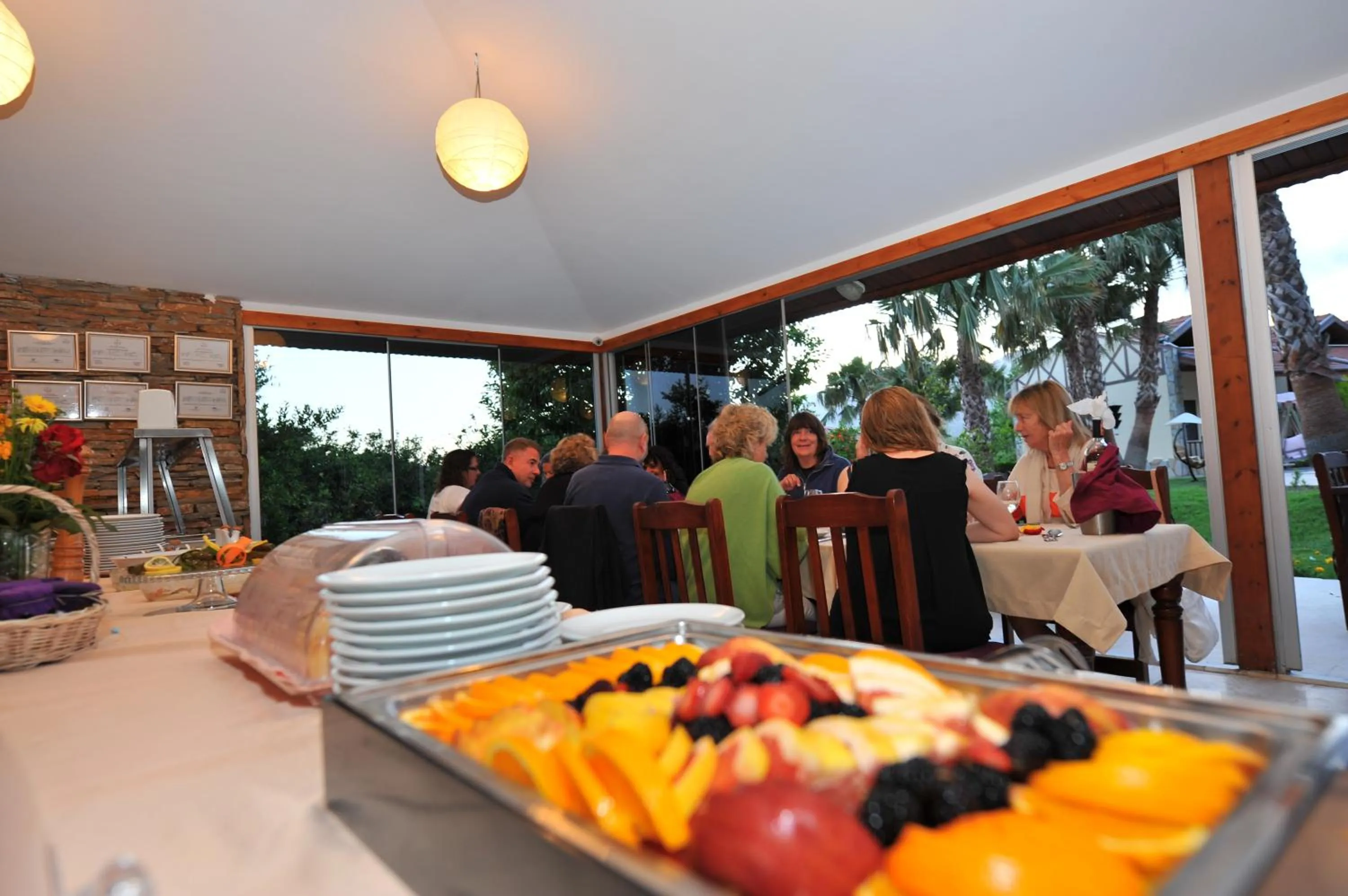 Restaurant/places to eat in Grenadine Lodge