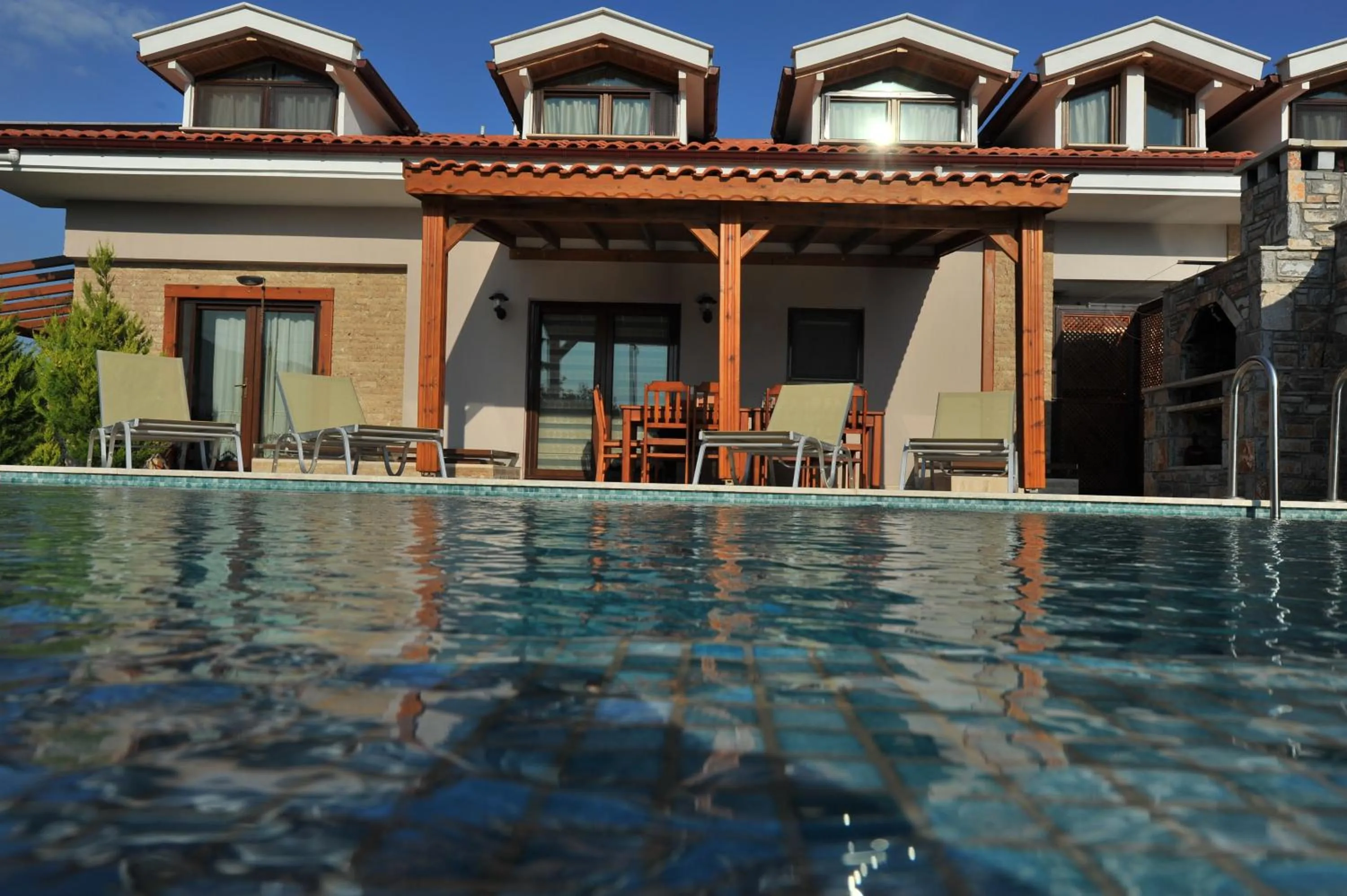 Facade/entrance in Grenadine Lodge