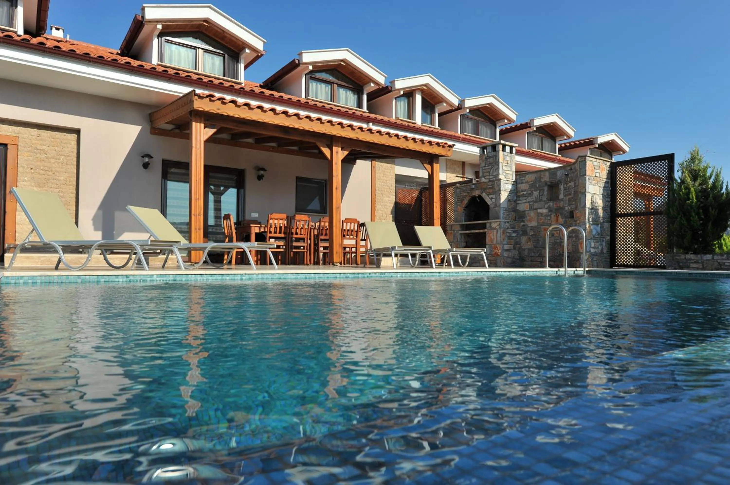 Dining area in Grenadine Lodge