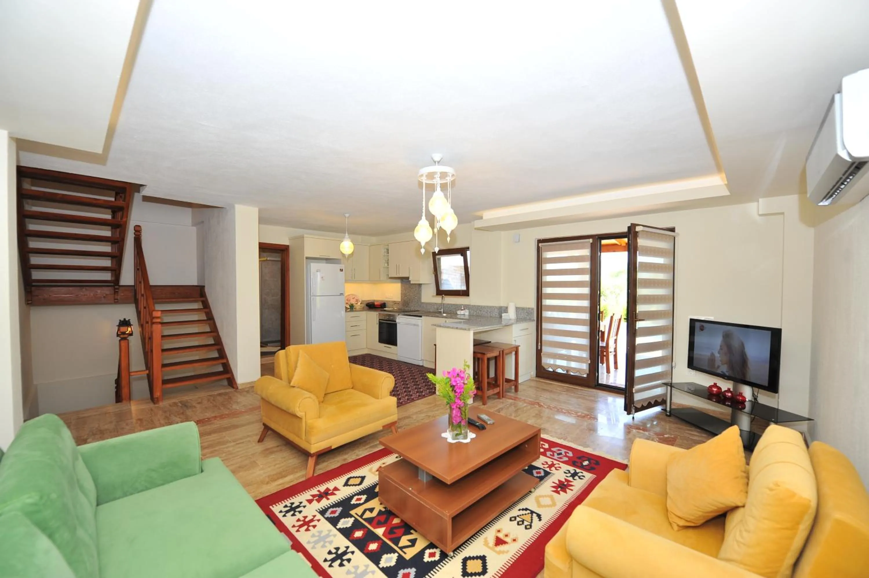 TV and multimedia in Grenadine Lodge