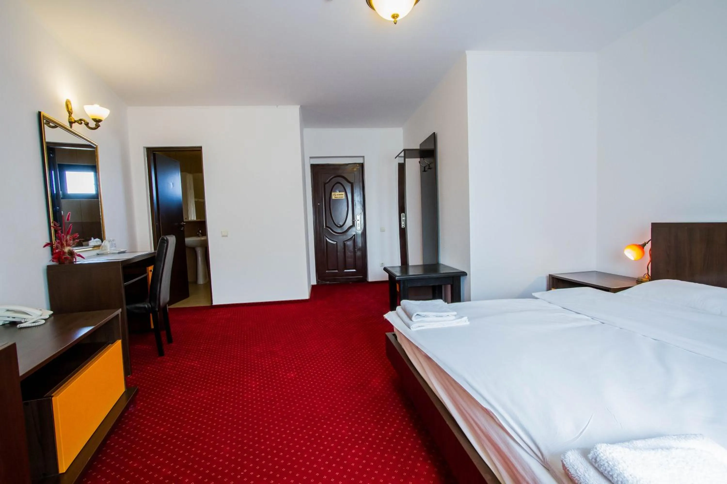 Bed in Complex Turistic Max International