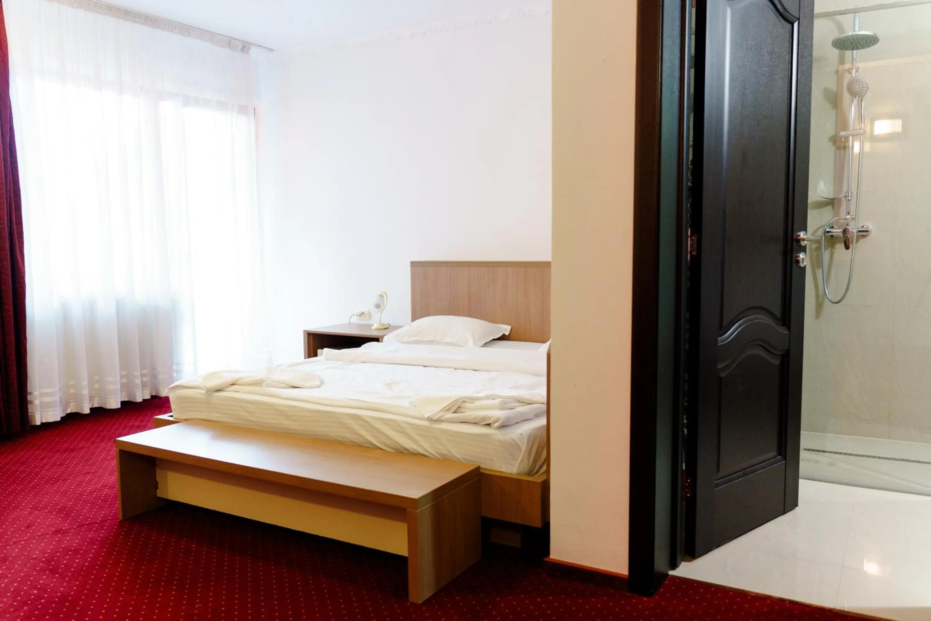 Shower in Complex Turistic Max International