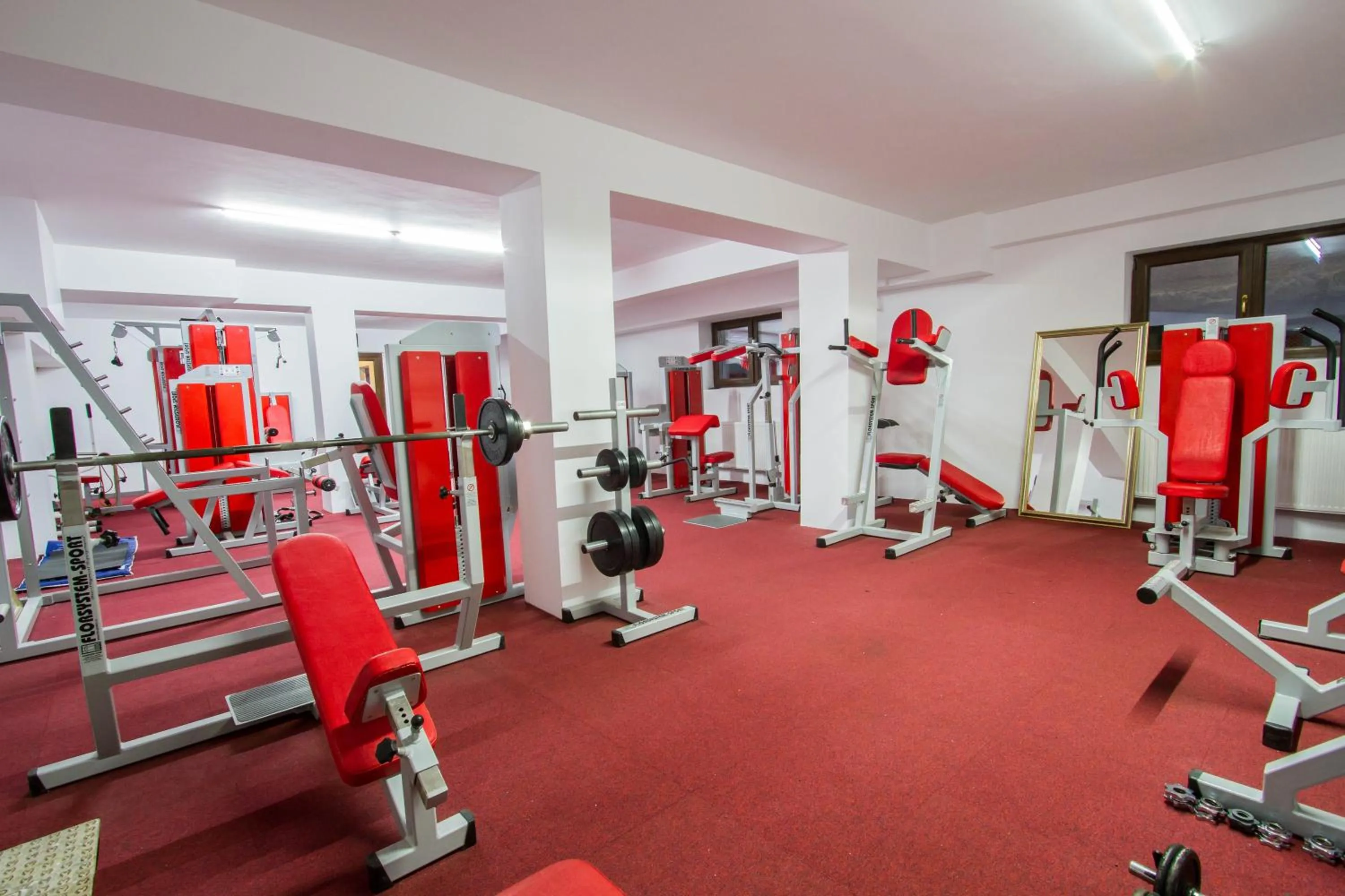 Fitness centre/facilities in Complex Turistic Max International