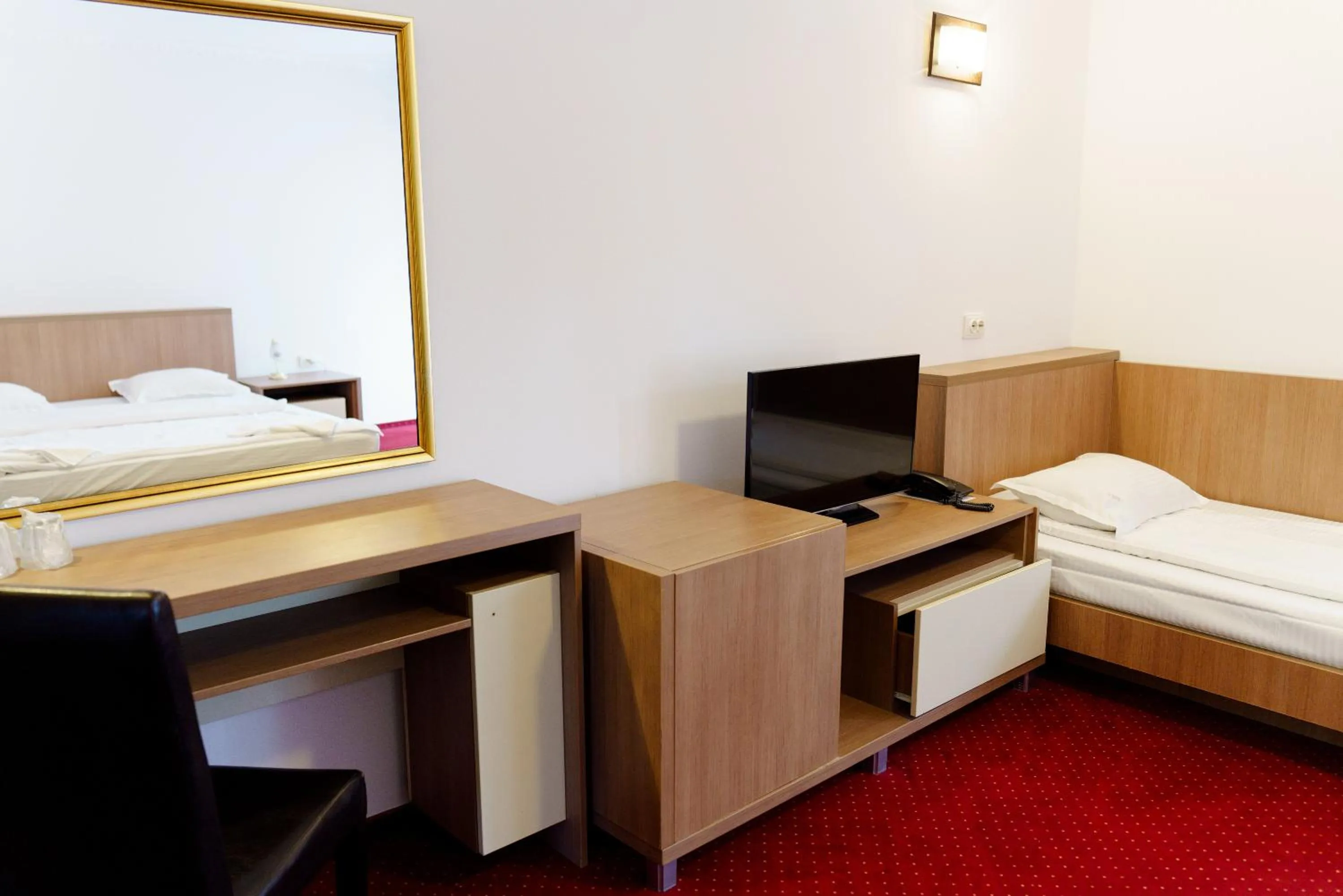 Bed in Complex Turistic Max International