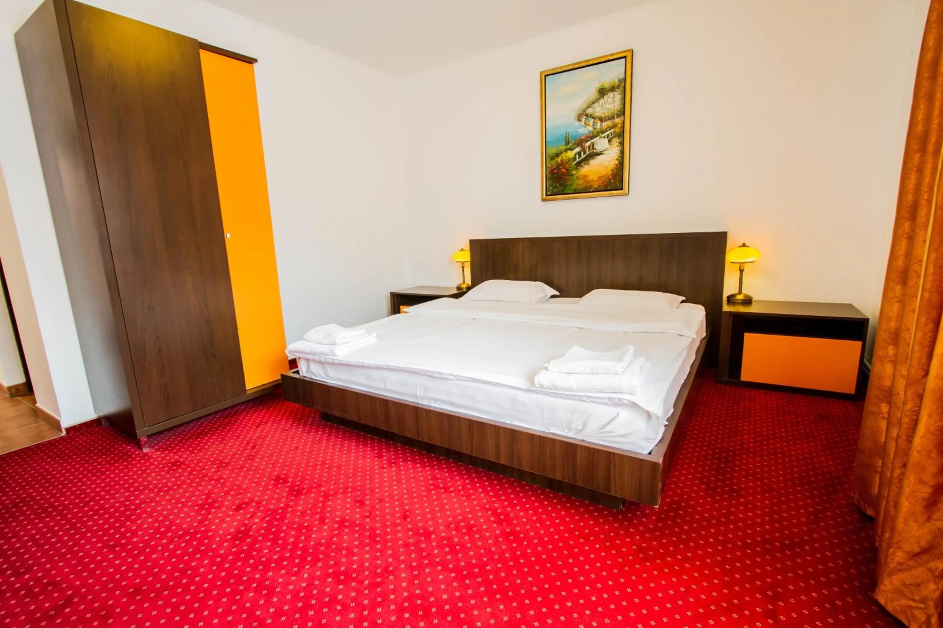 Bed in Complex Turistic Max International