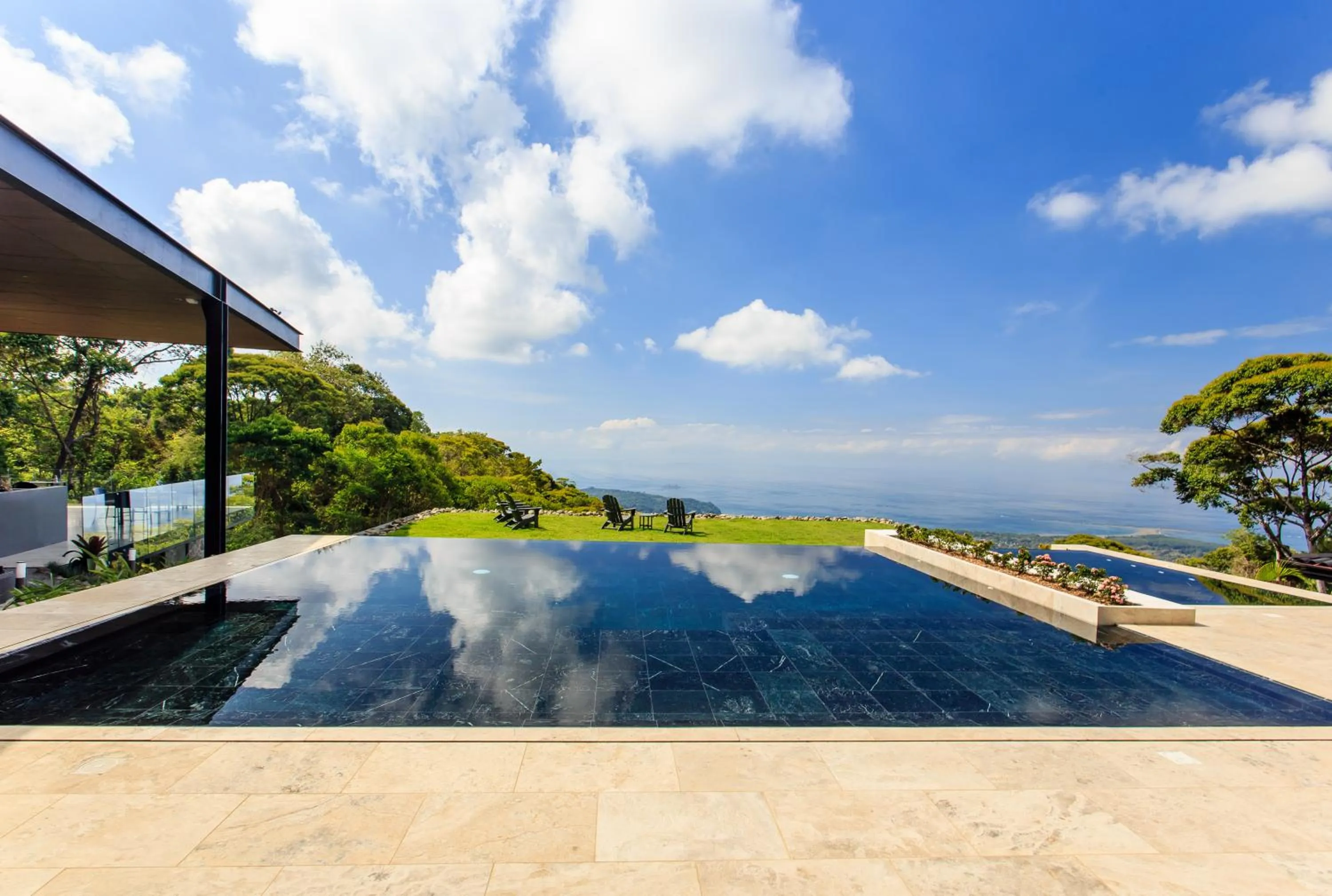 Hot Tub in Rancho Pacifico - Boutique Hotel for Adults