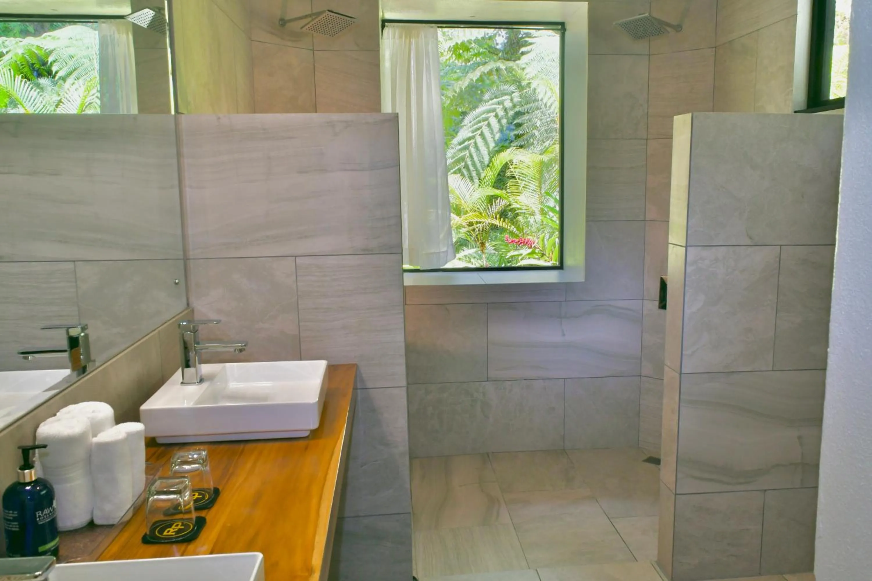 Bathroom in Rancho Pacifico - Boutique Hotel for Adults