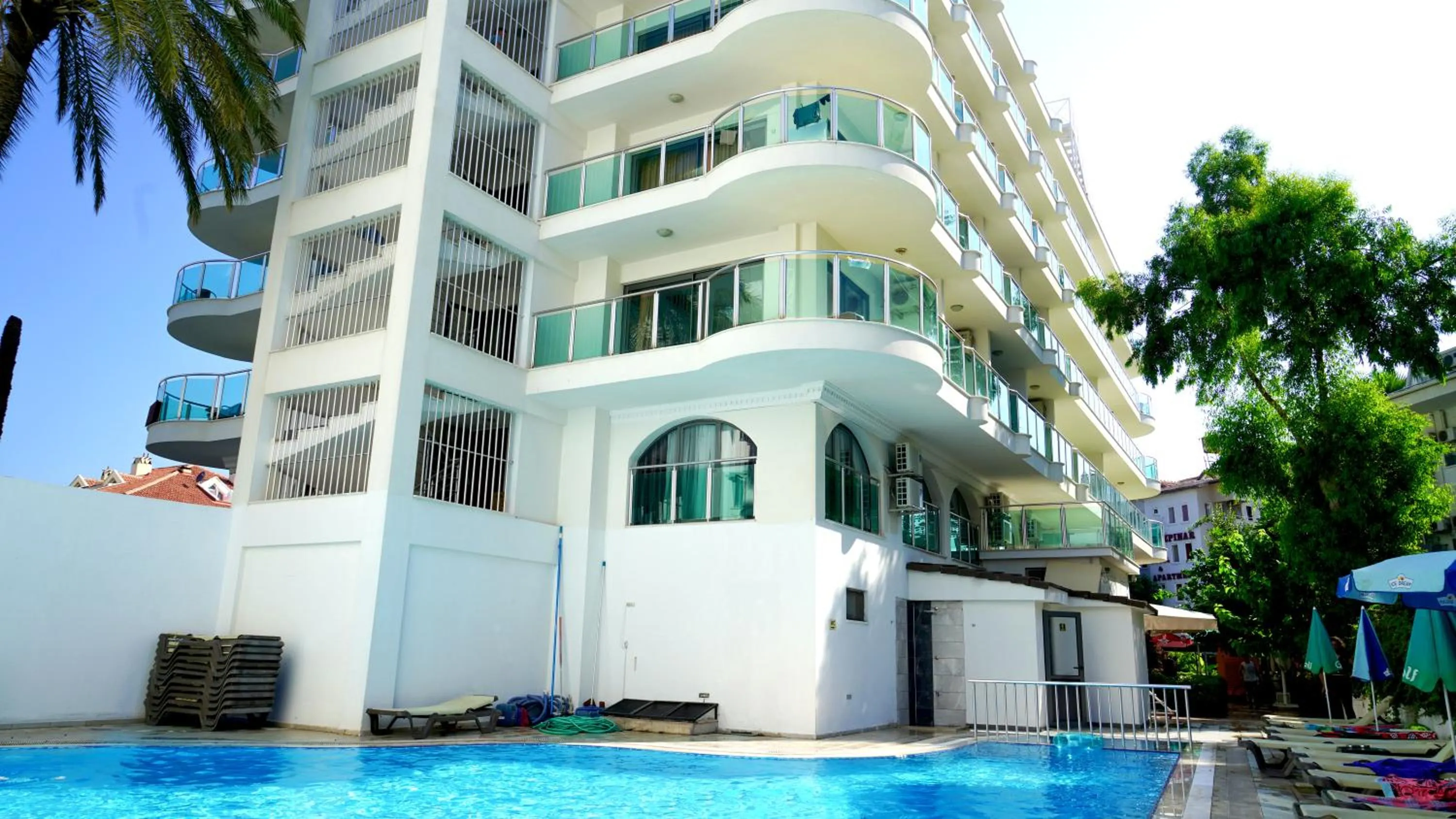 Pool view in CihanTürk Hotel