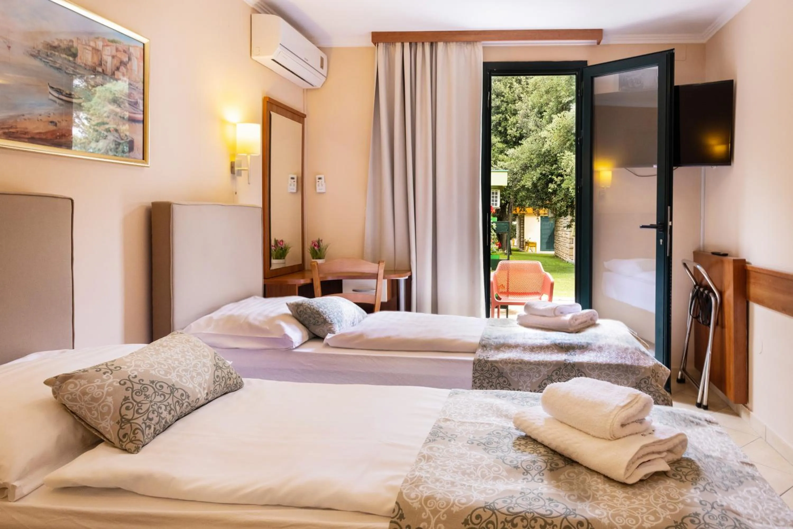 Bed in Mediterranean Village San Antonio