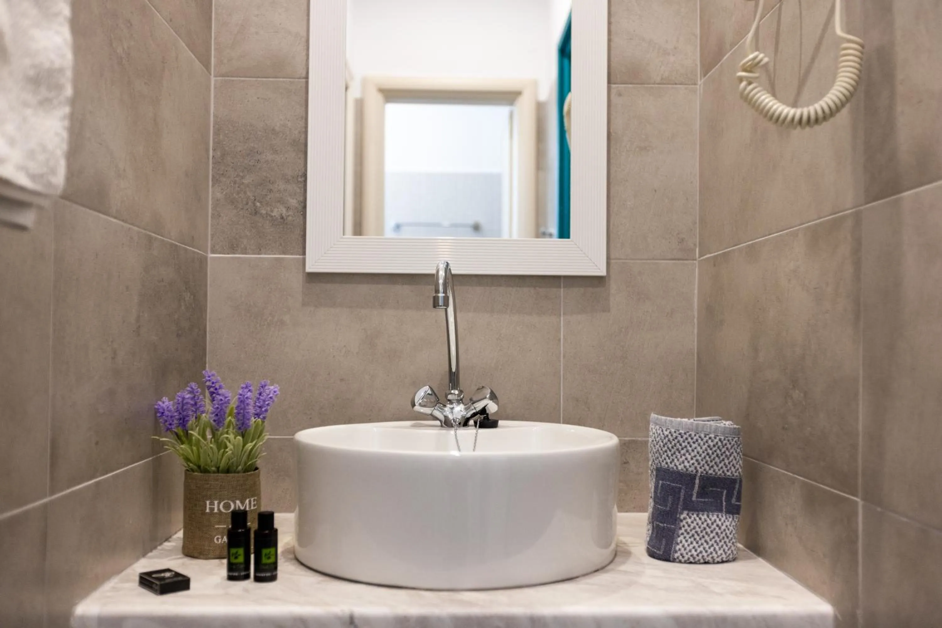 Angeliki Beach Hotel