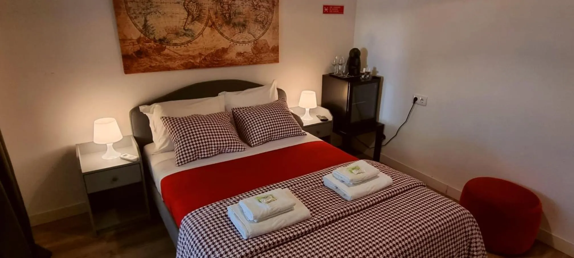 Bed in Village Cascais Guest House