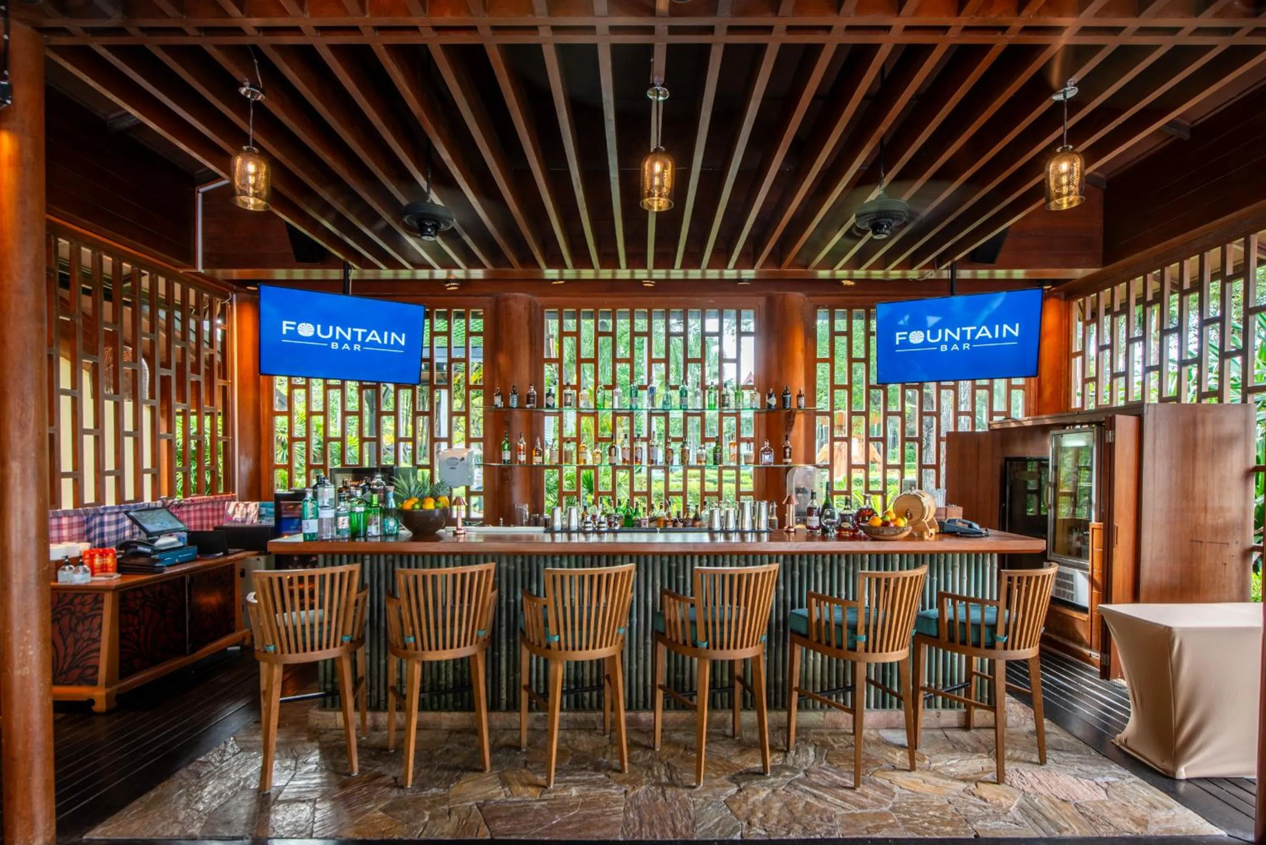 Lounge or bar in Hyatt Regency Hua Hin