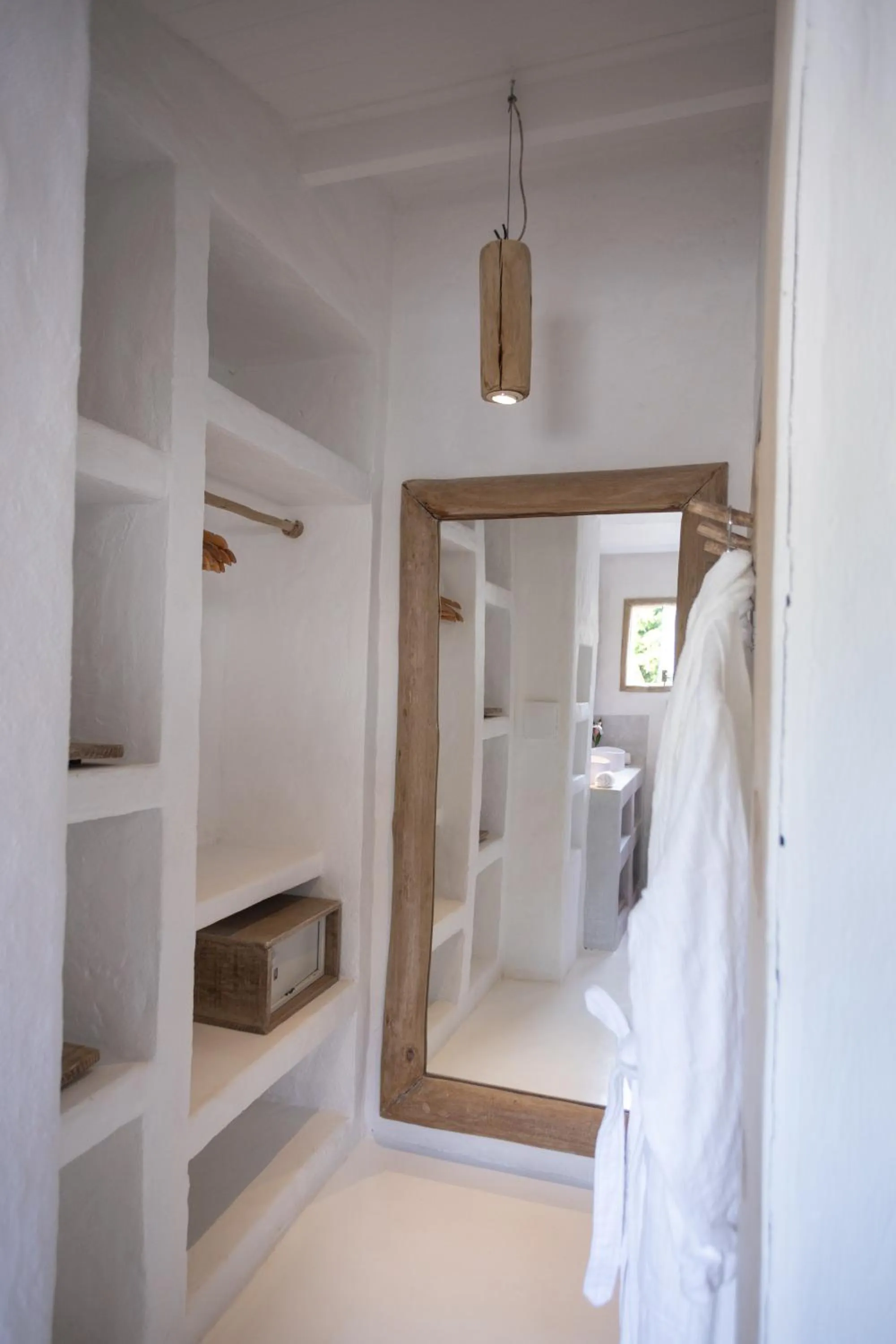 wardrobe, Bed in Santa Fe Casas- Quadrado Trancoso