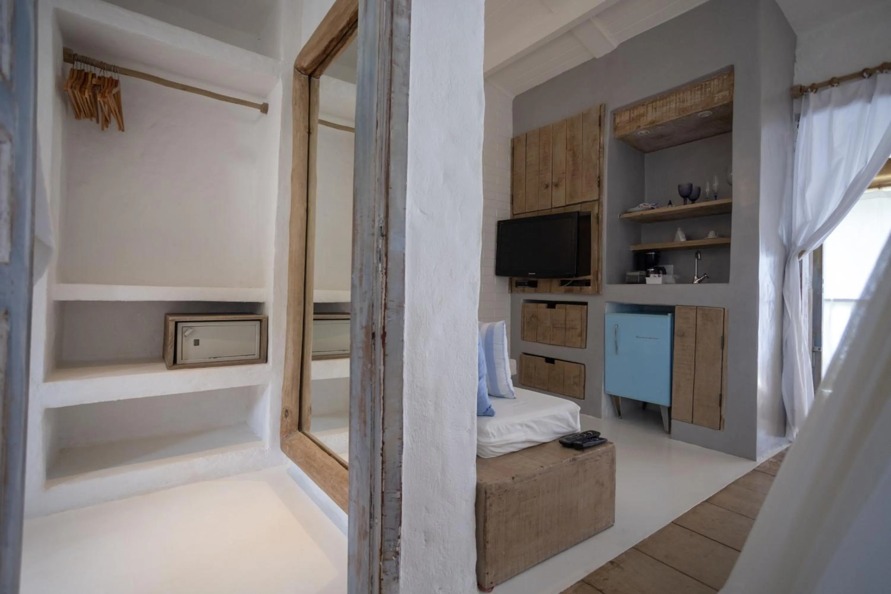 Photo of the whole room, Bed in Santa Fe Casas- Quadrado Trancoso