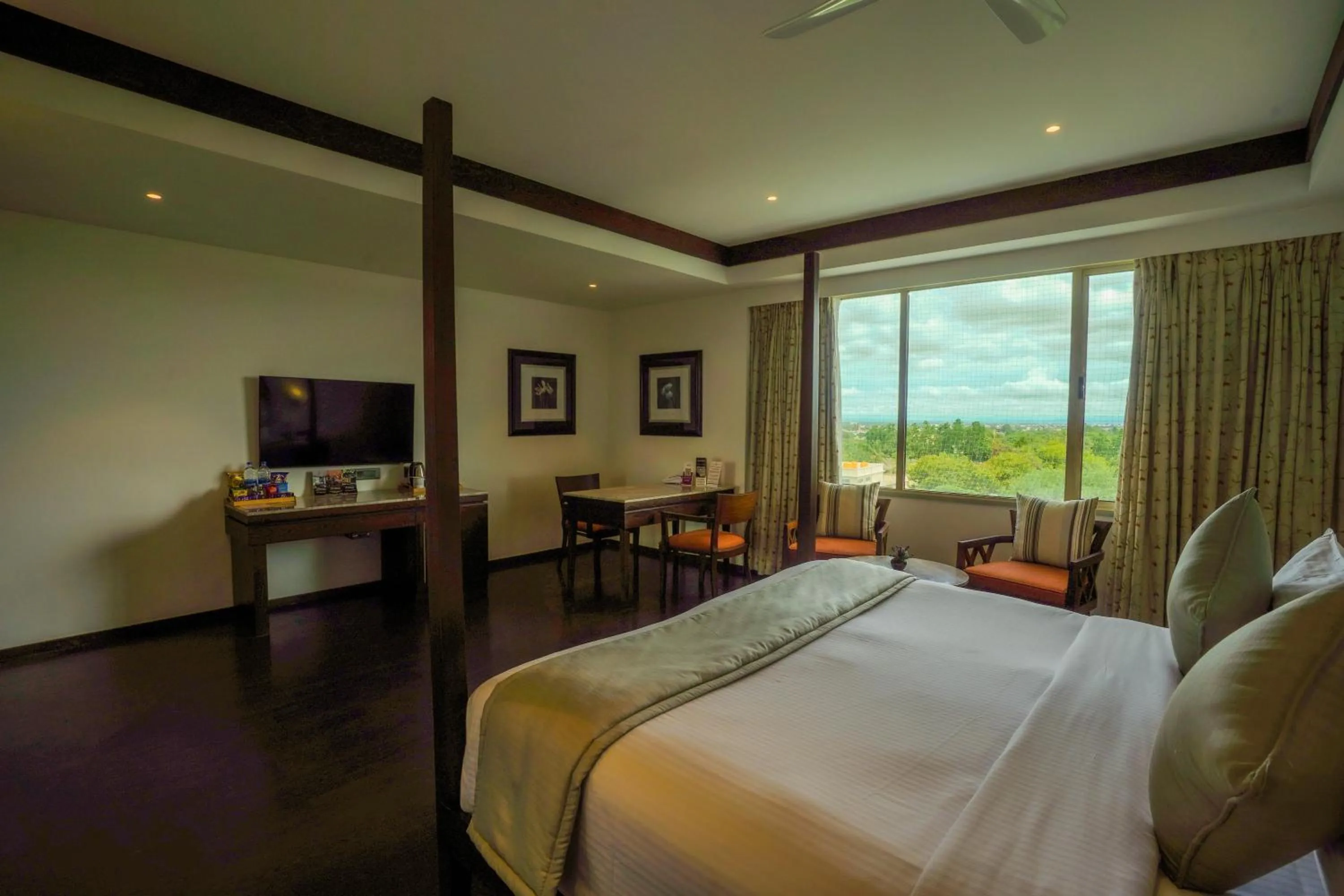 Photo of the whole room, Bed in Southern Star,Mysore