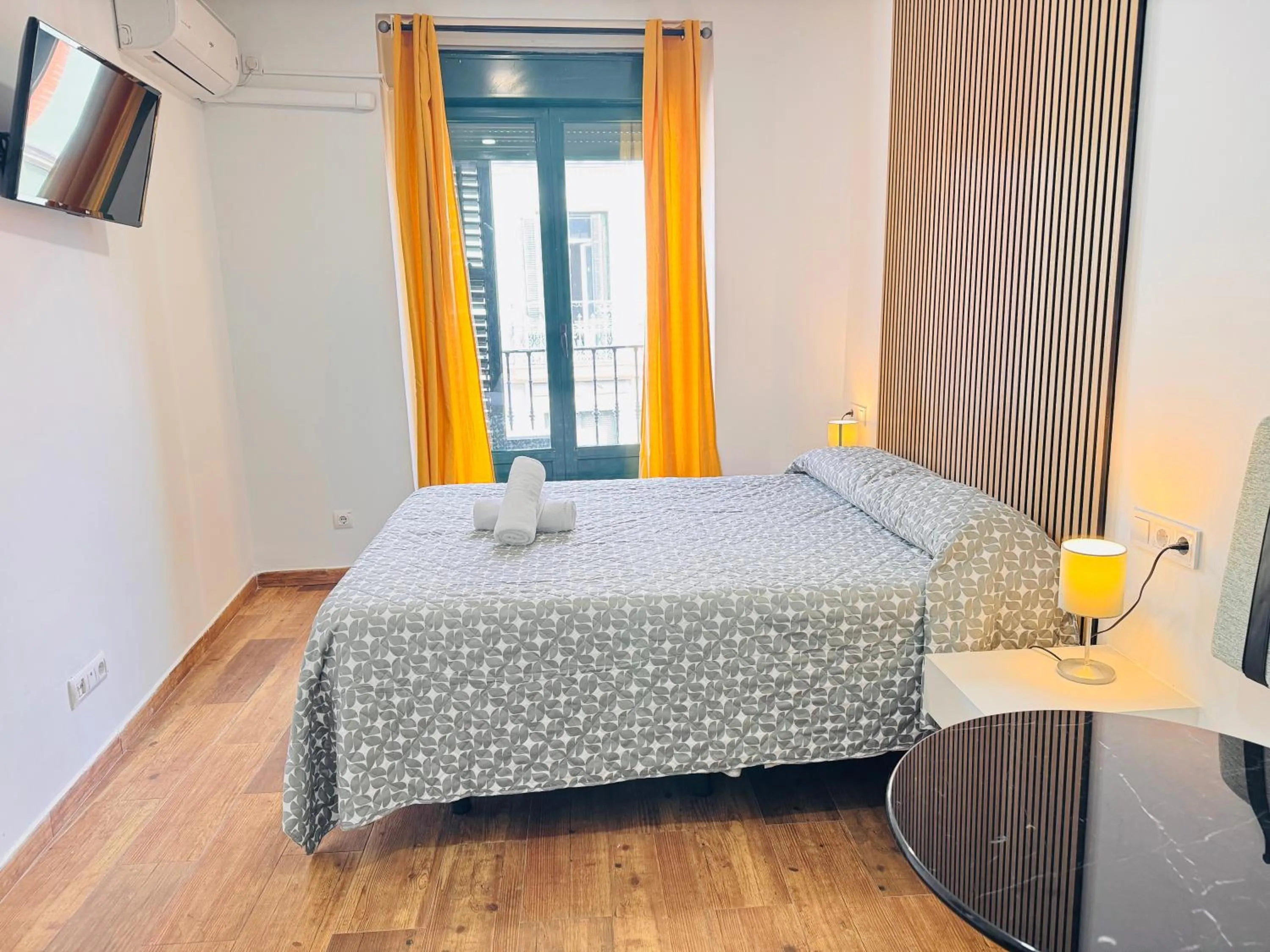 Photo of the whole room, Bed in CH Rayuela