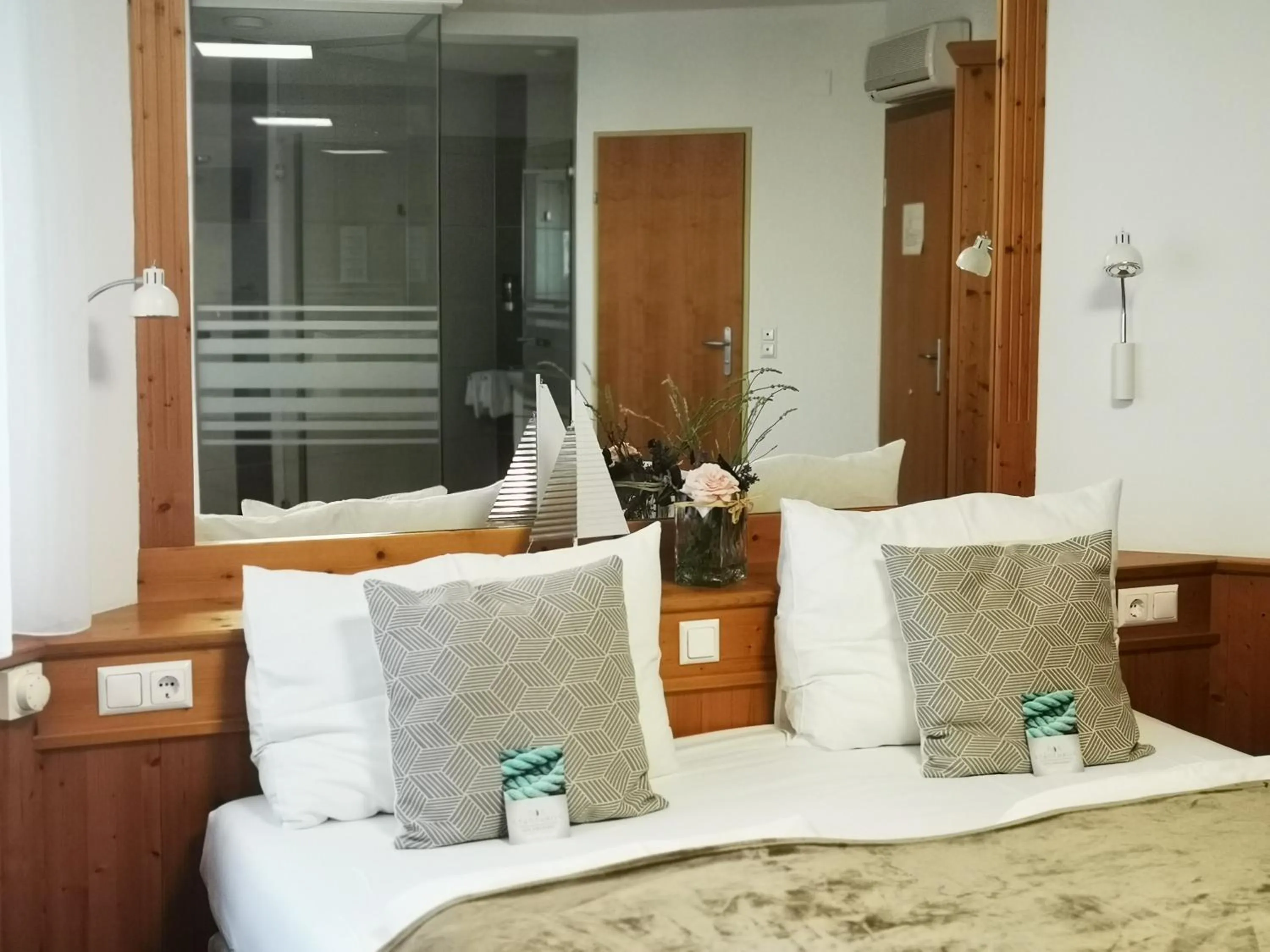 Decorative detail, Bed in Das Stadthaus