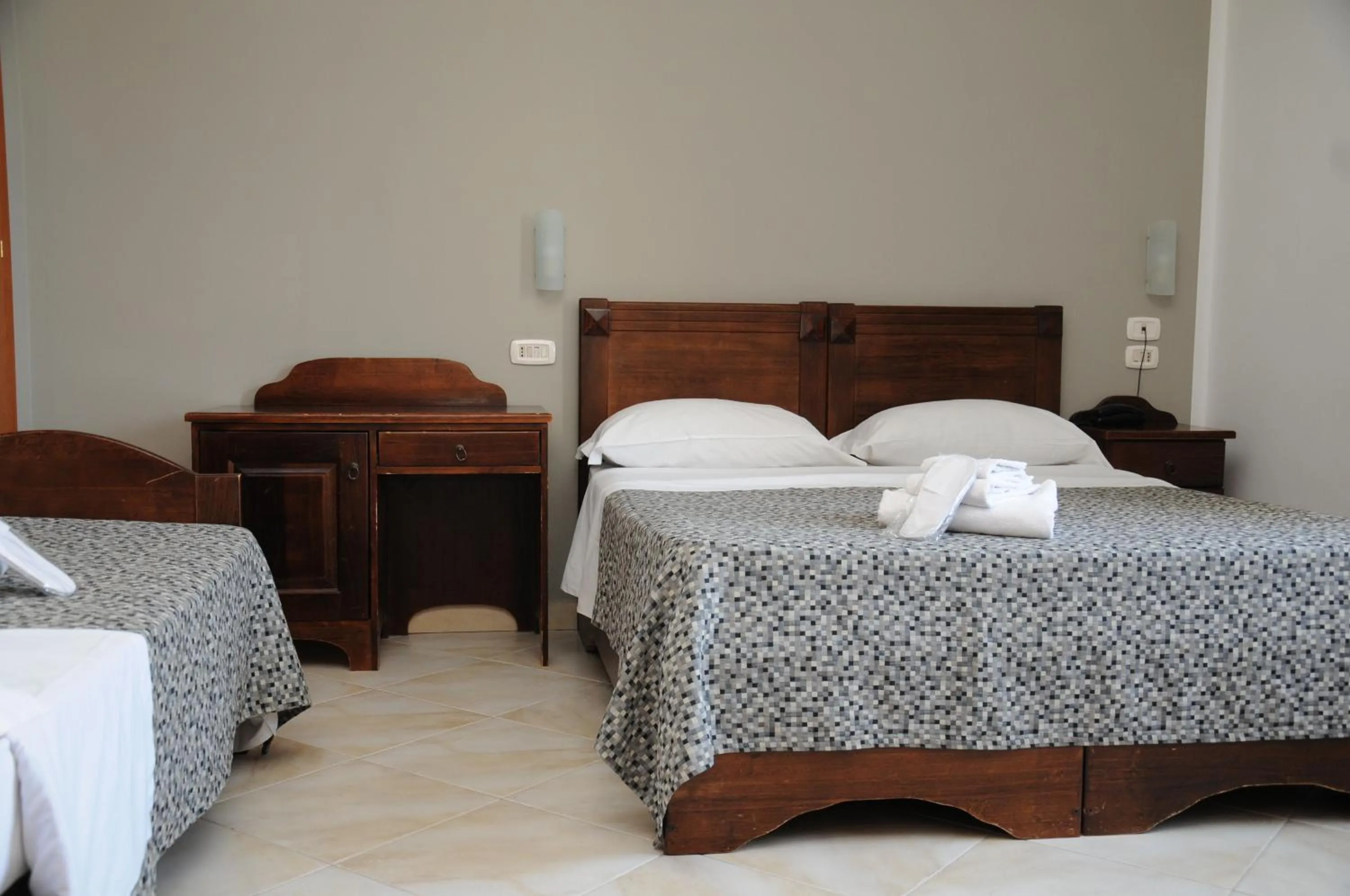 Bed in Hotel Sannita