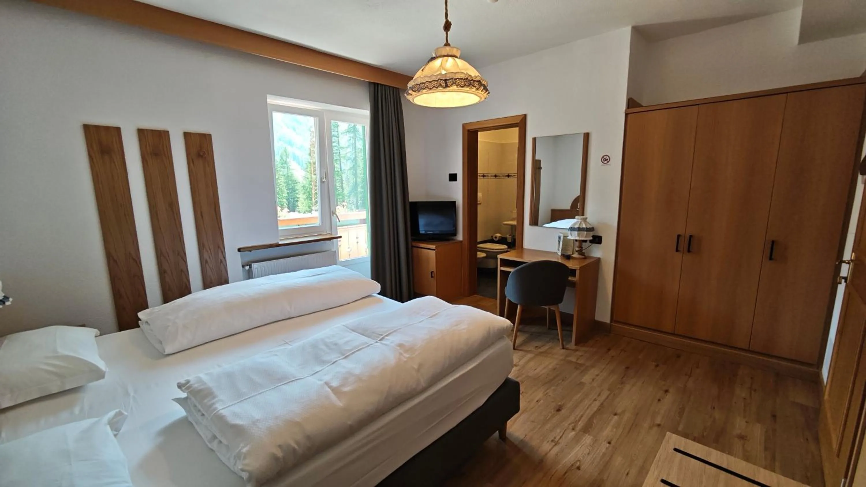 Hotel Roy