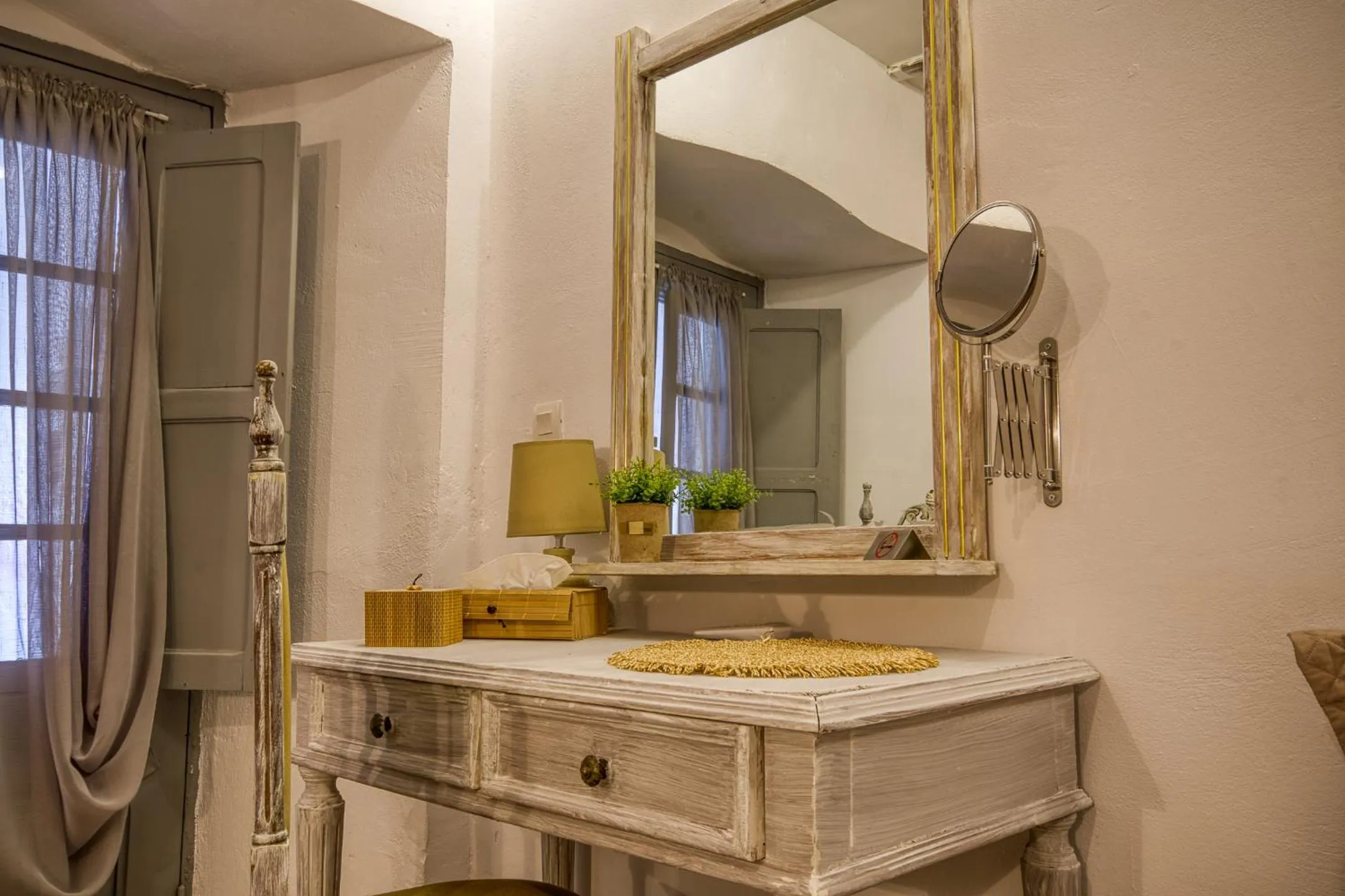 Mascot Boutique Hotel