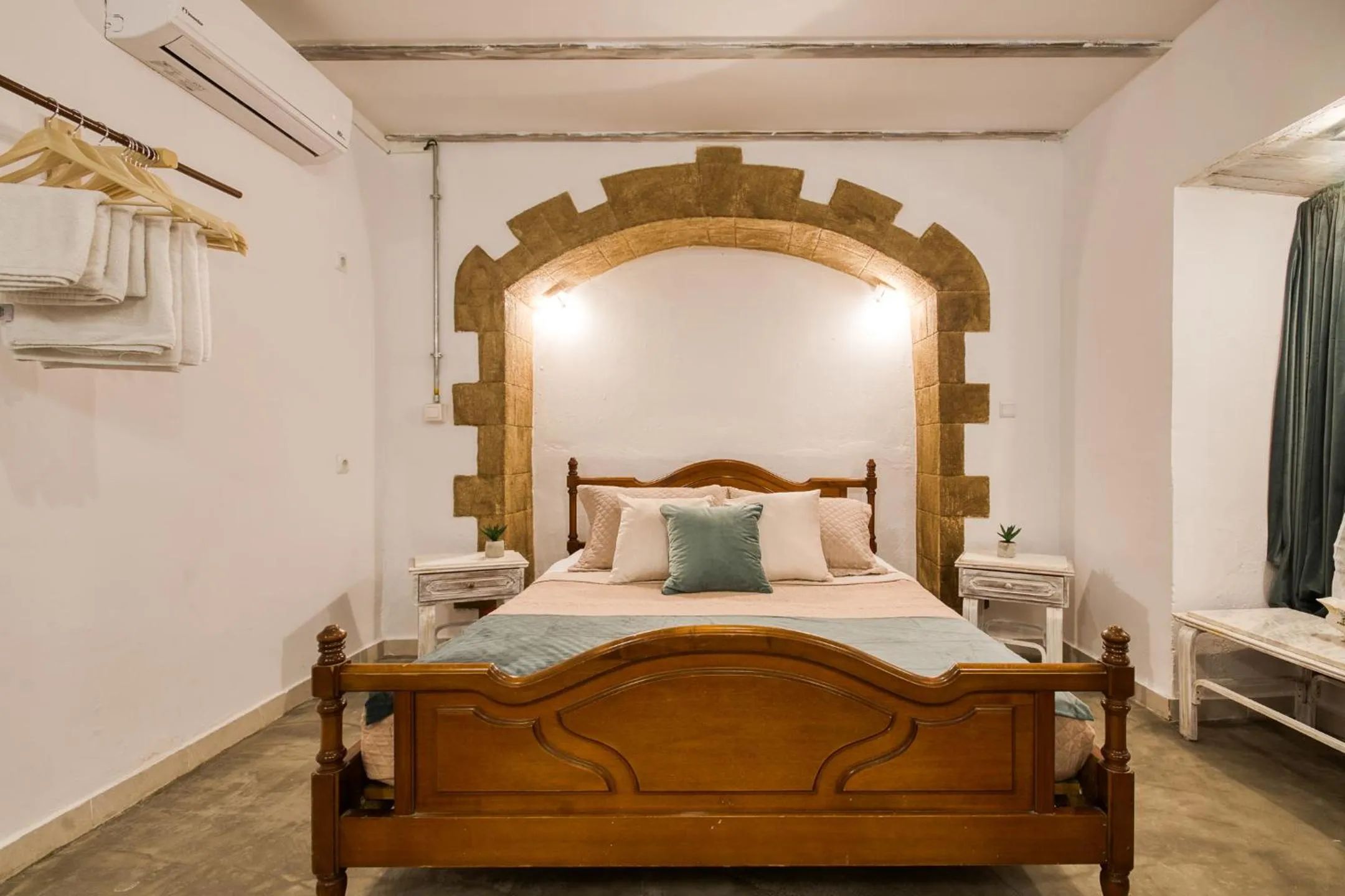 Mascot Boutique Hotel