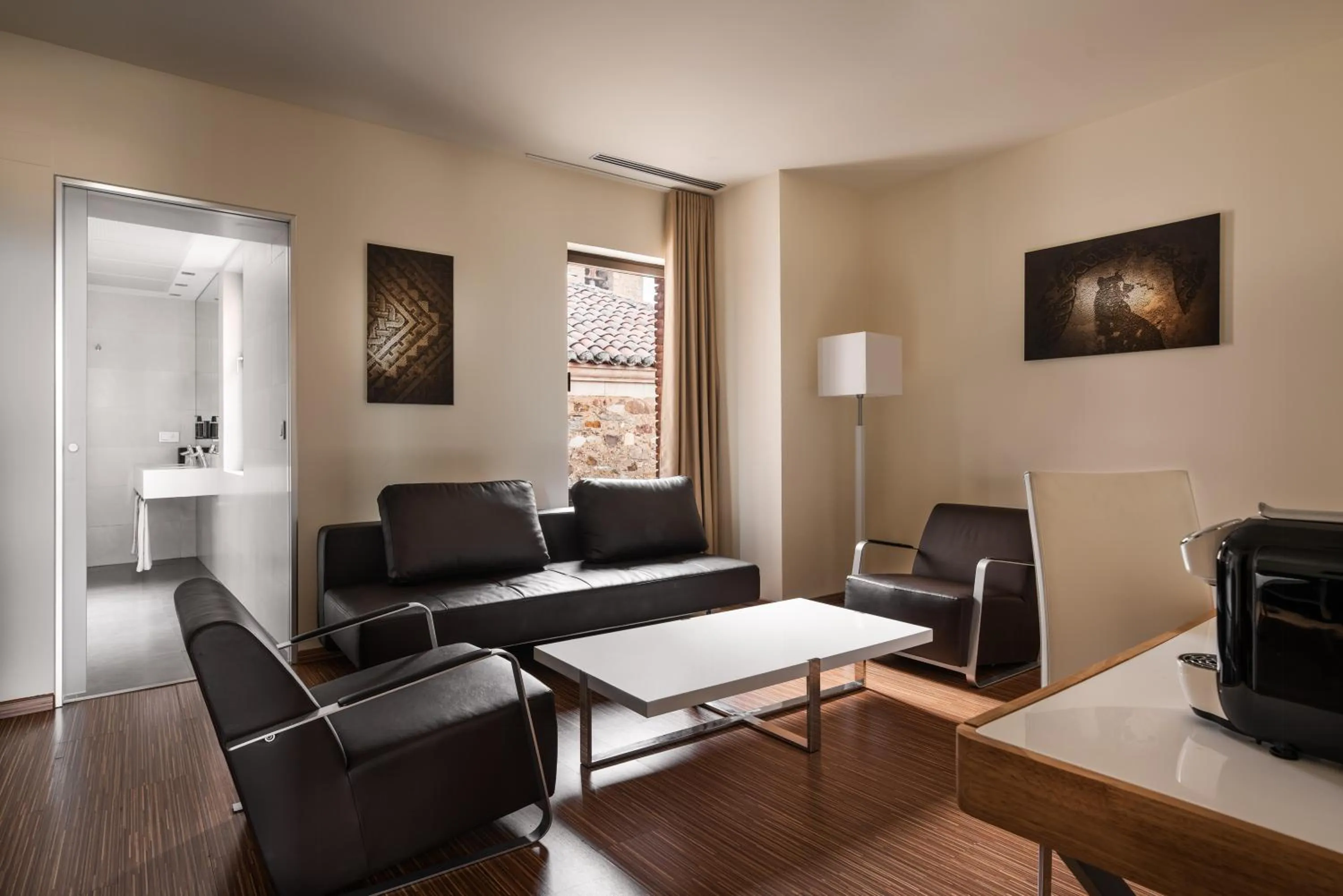 Living room in Eurostars Vía de la Plata