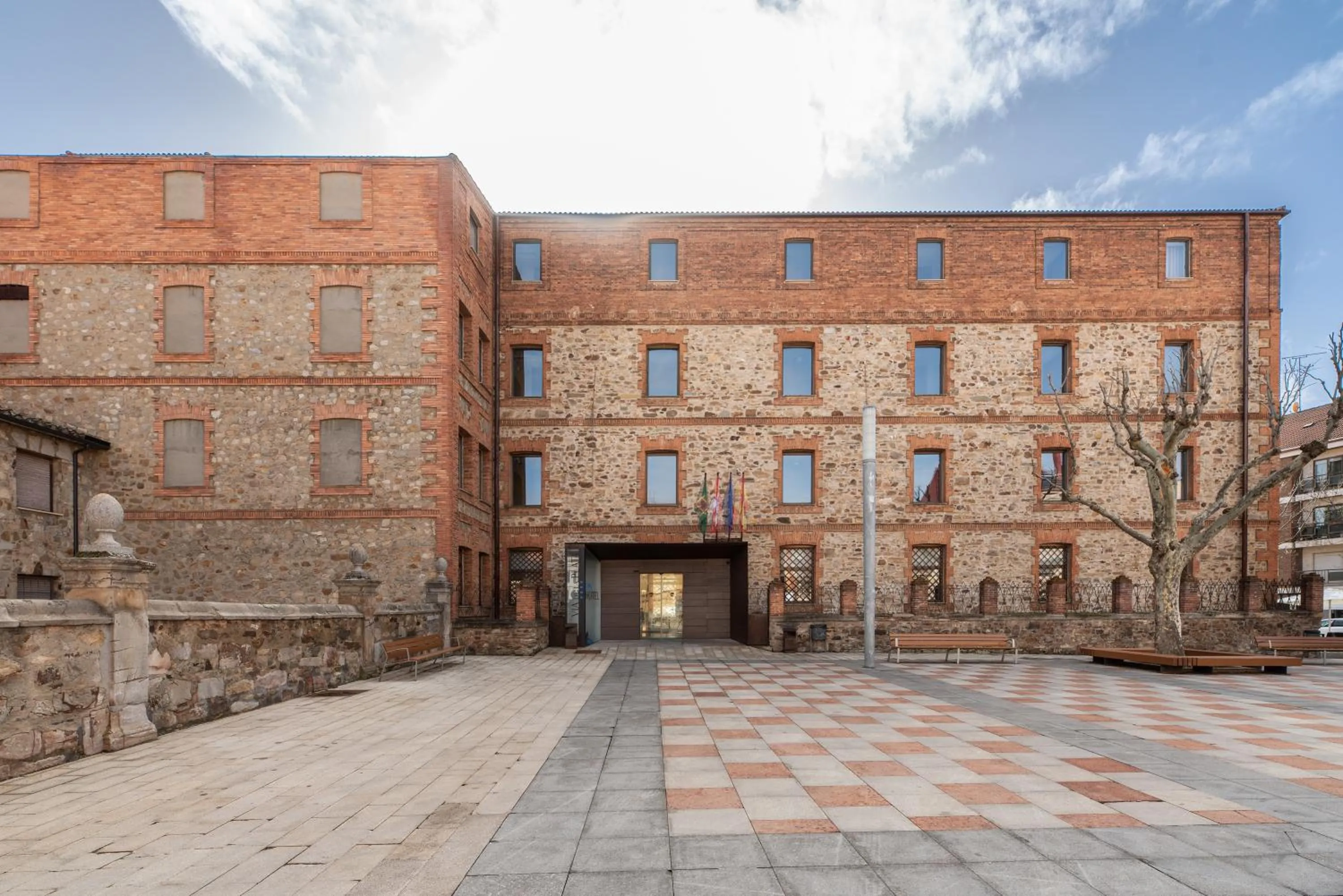 Property building in Eurostars Vía de la Plata