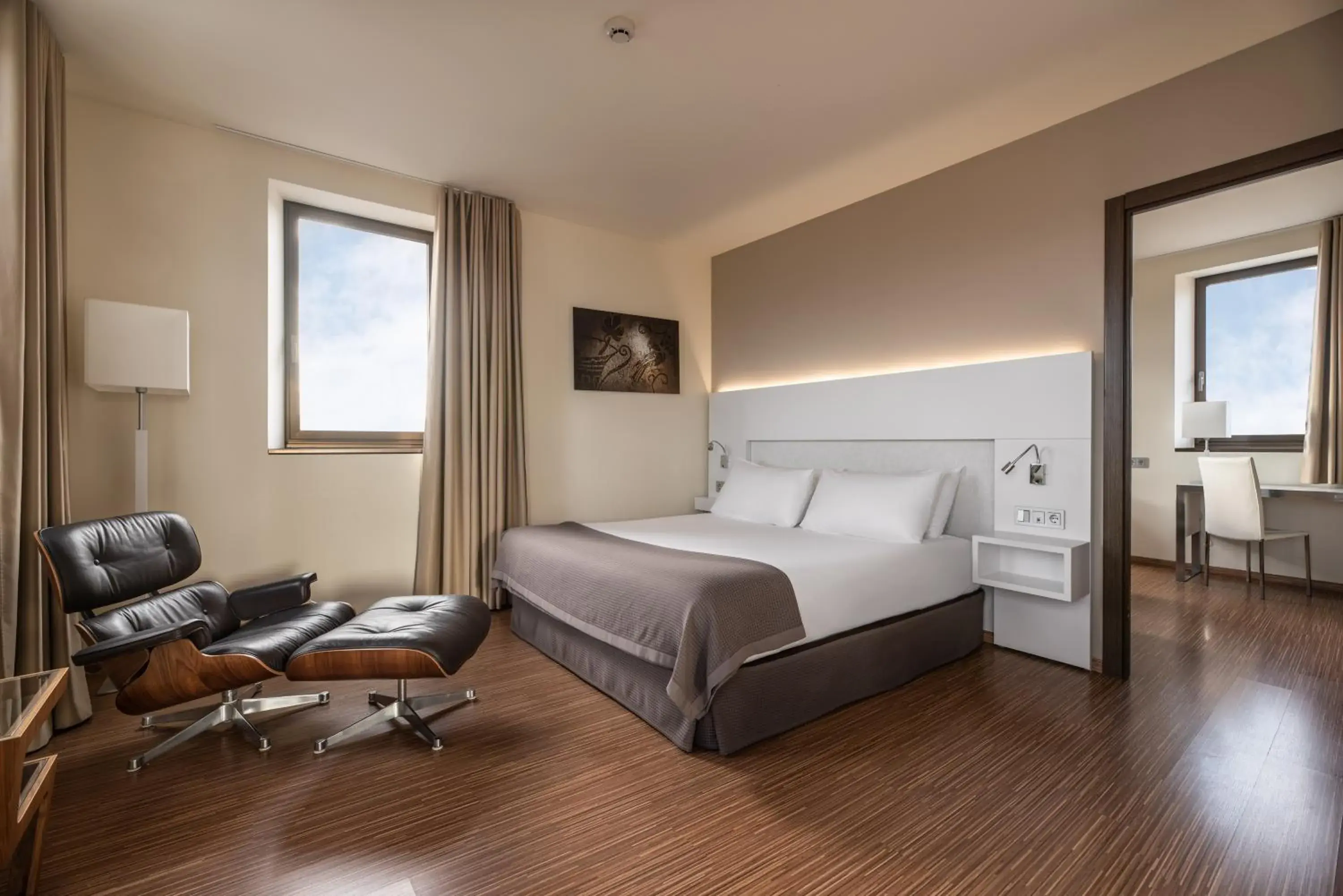 Superior Double Room in Eurostars Vía de la Plata Superior Double Room in Eurostars Vía de la Plata