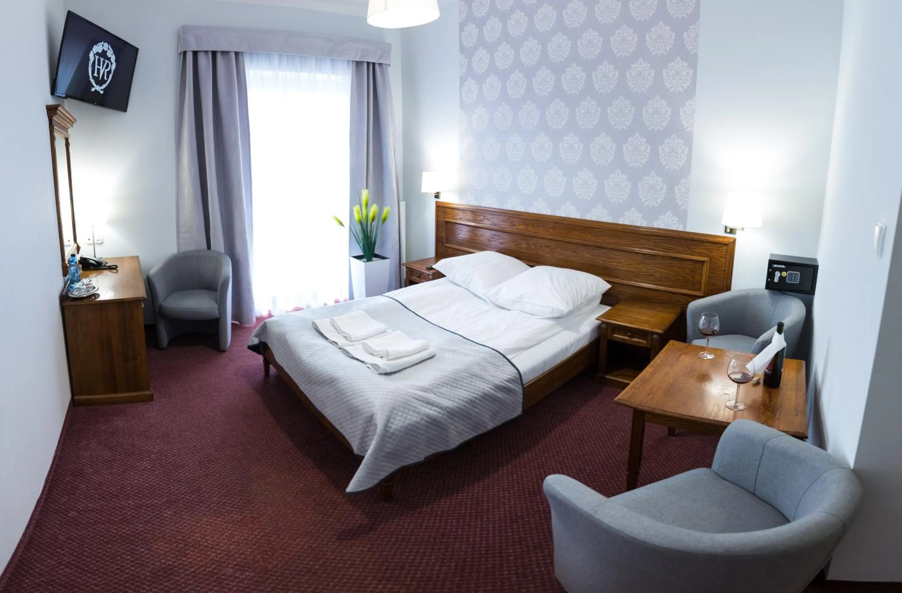 Bed in Hotel Villa Riviera