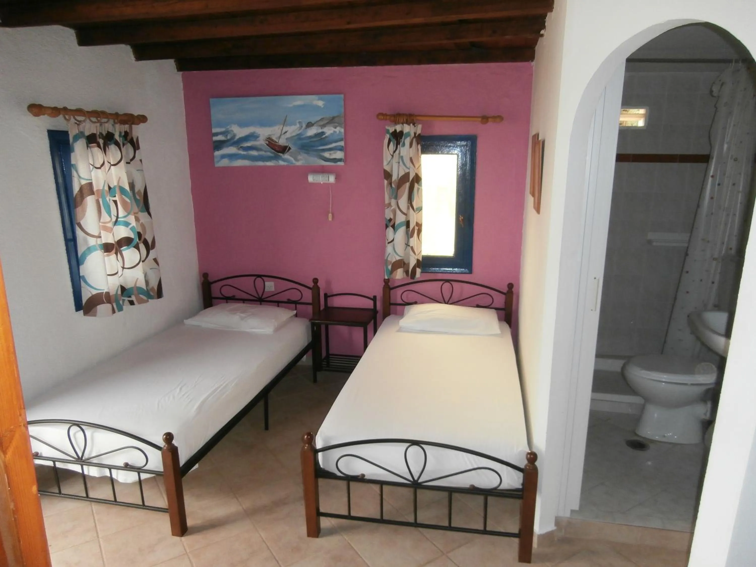 Day, Bed in Hotel Eliza