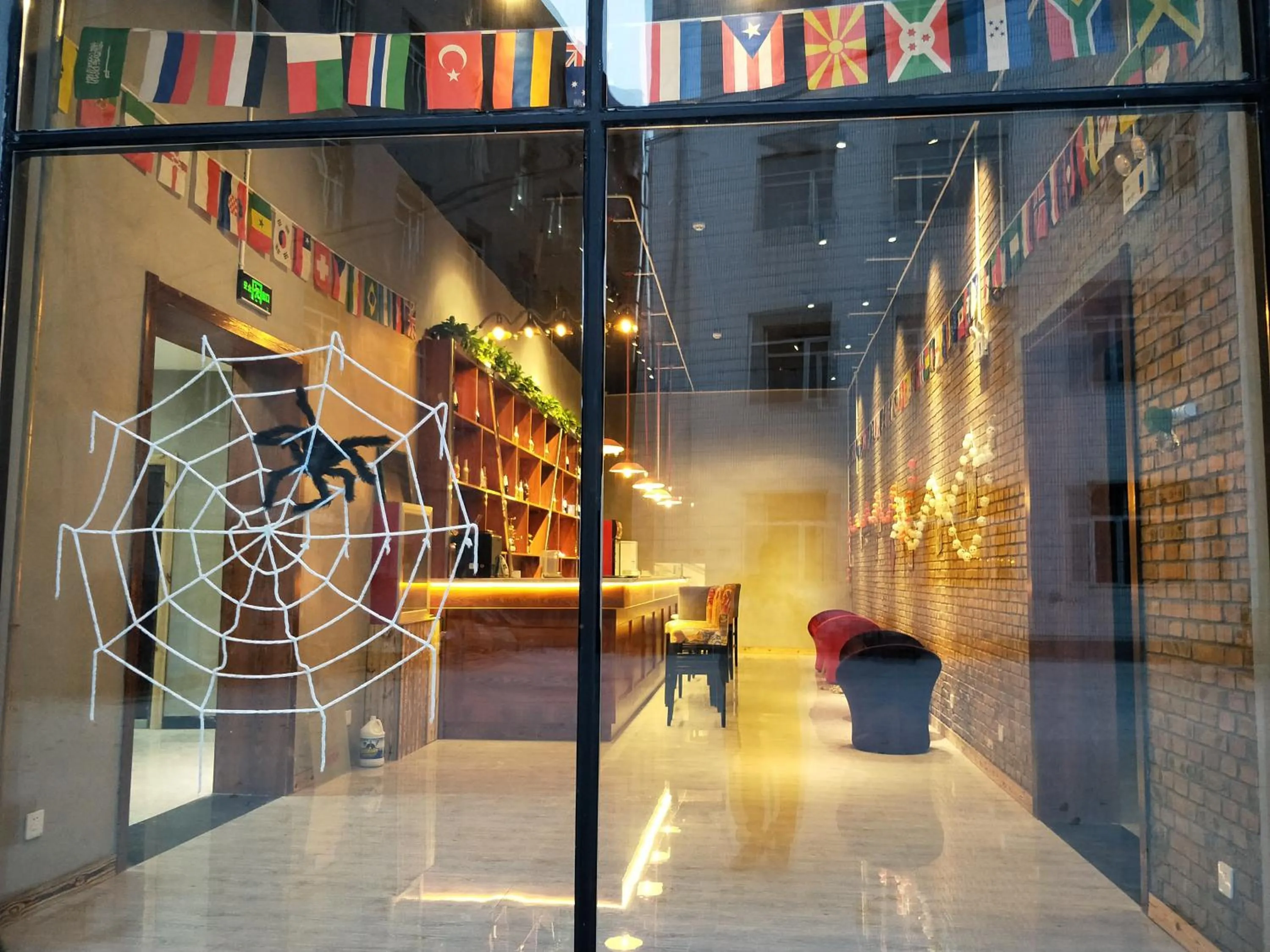 Lounge or bar in Lantern Hotel