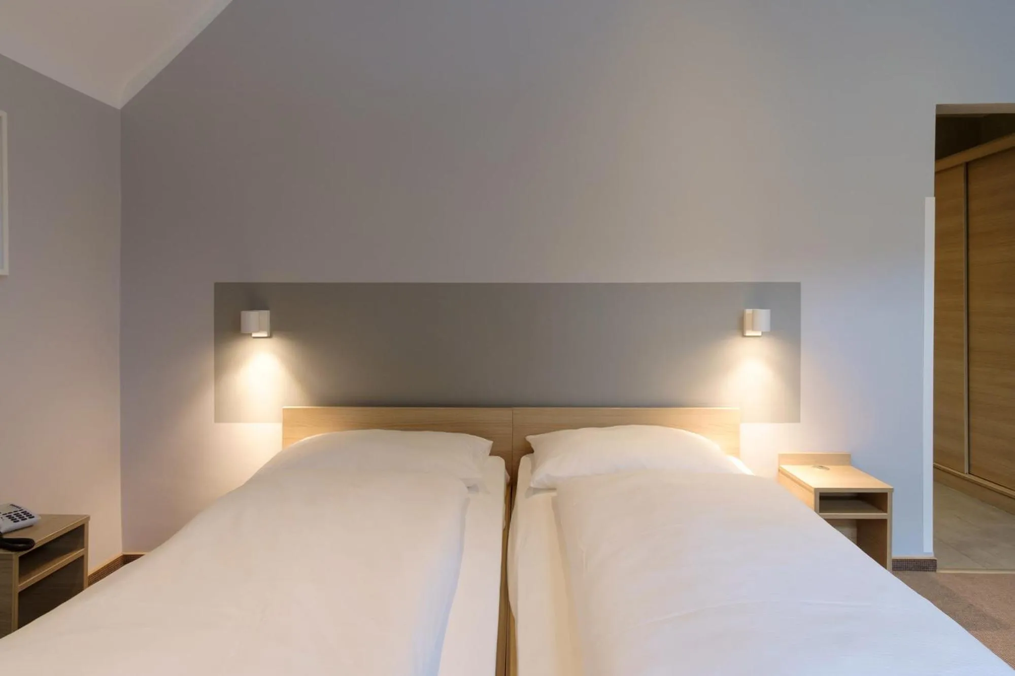 Photo of the whole room, Bed in Hotel & Restaurant Prüser´s Gasthof