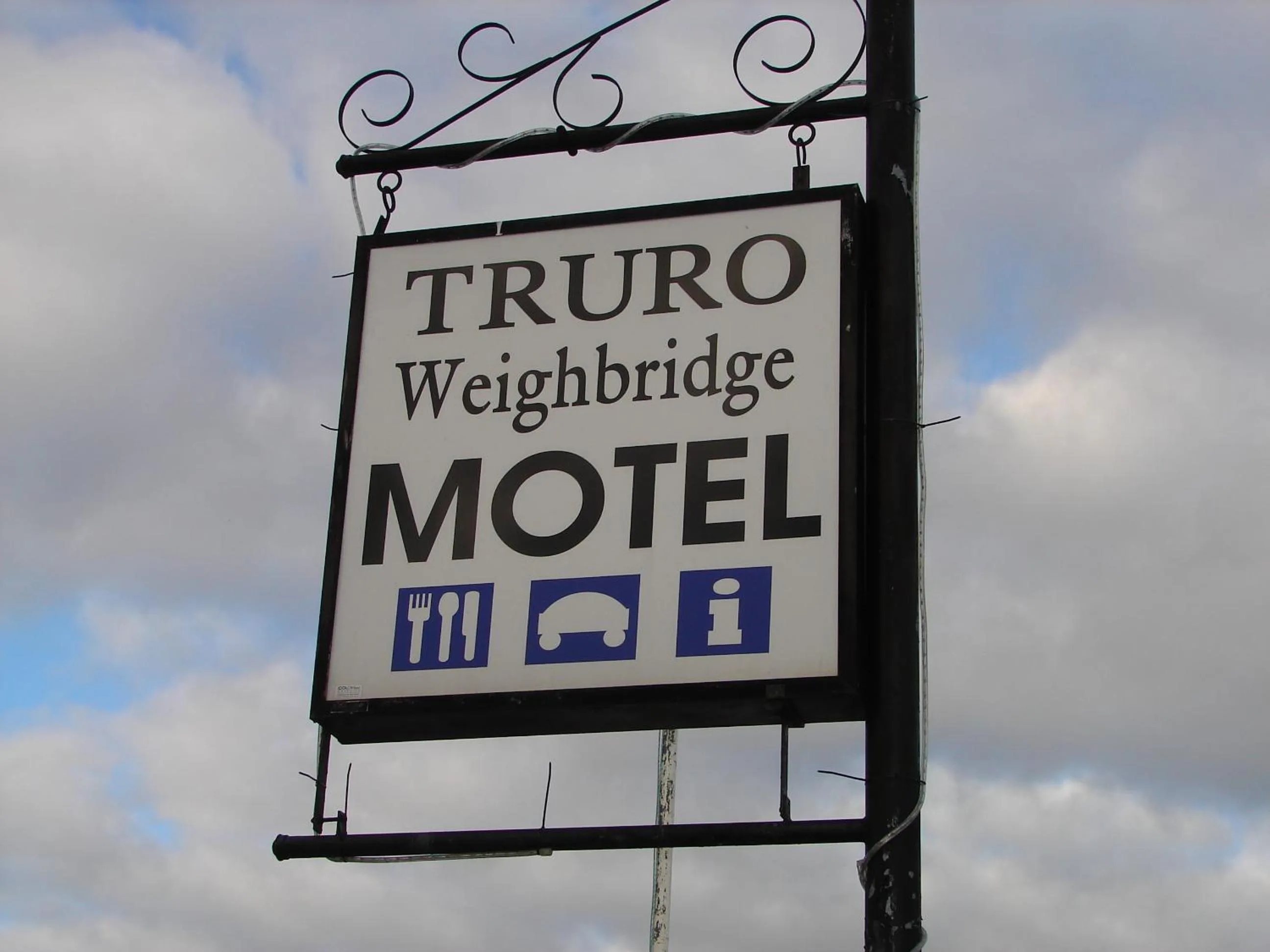 Truro weighbridge motel