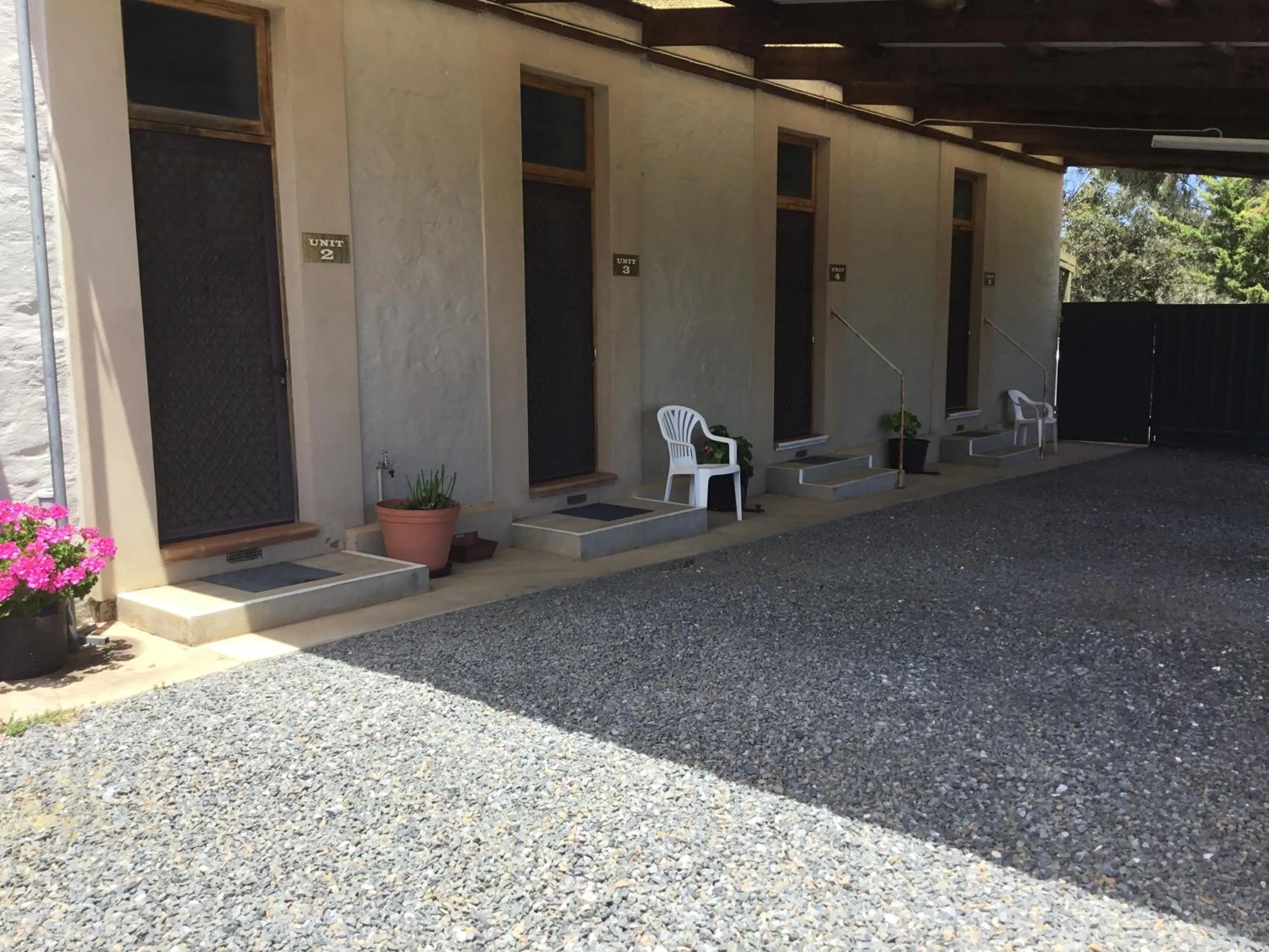 Facade/entrance in Truro weighbridge motel